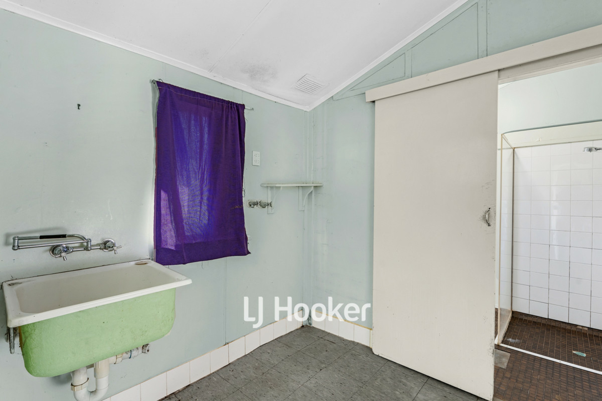 29 Moore Street — photo 11 of 24