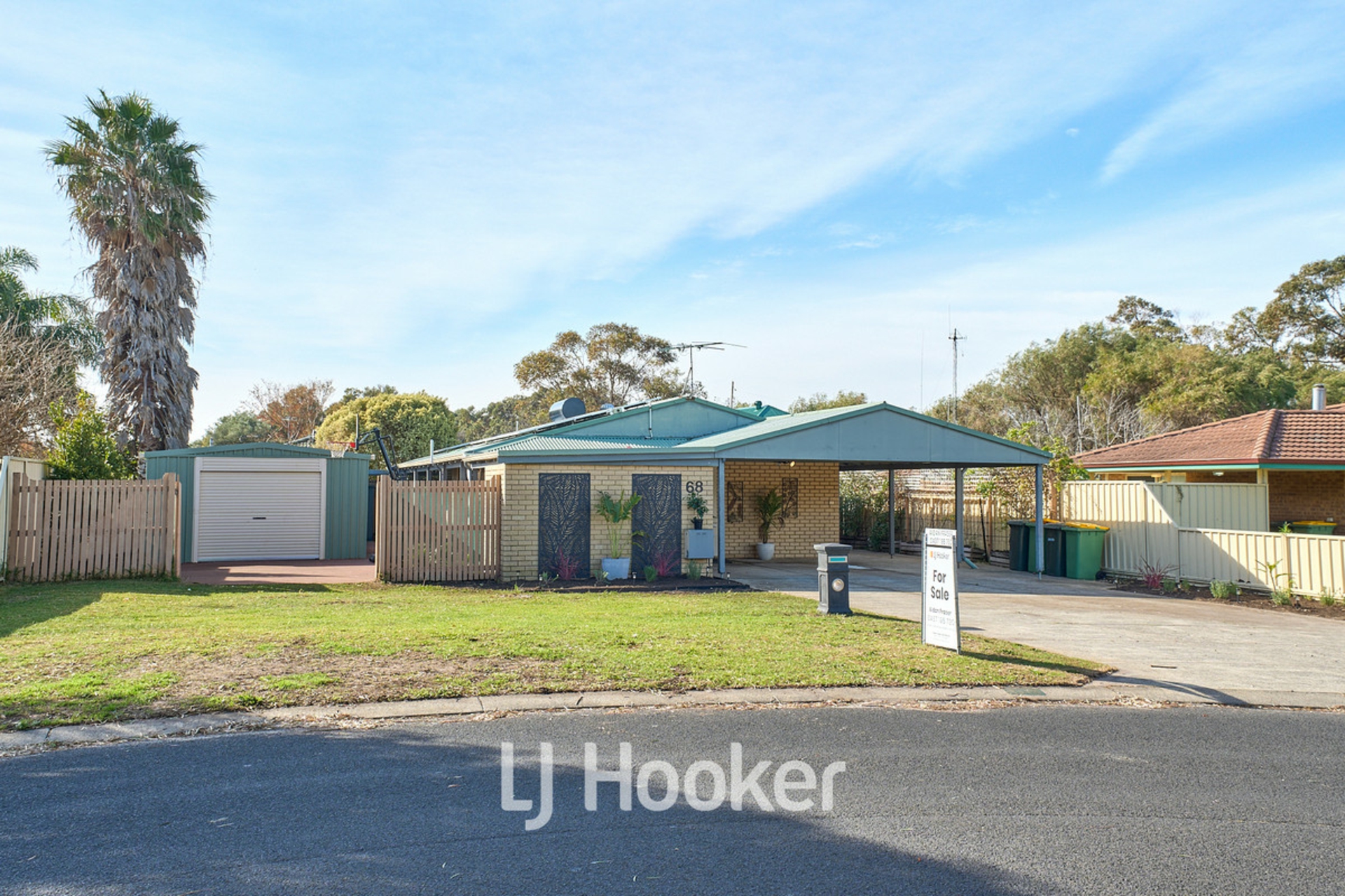68 Avocet Boulevard — photo from LJ Hooker Property South West WA