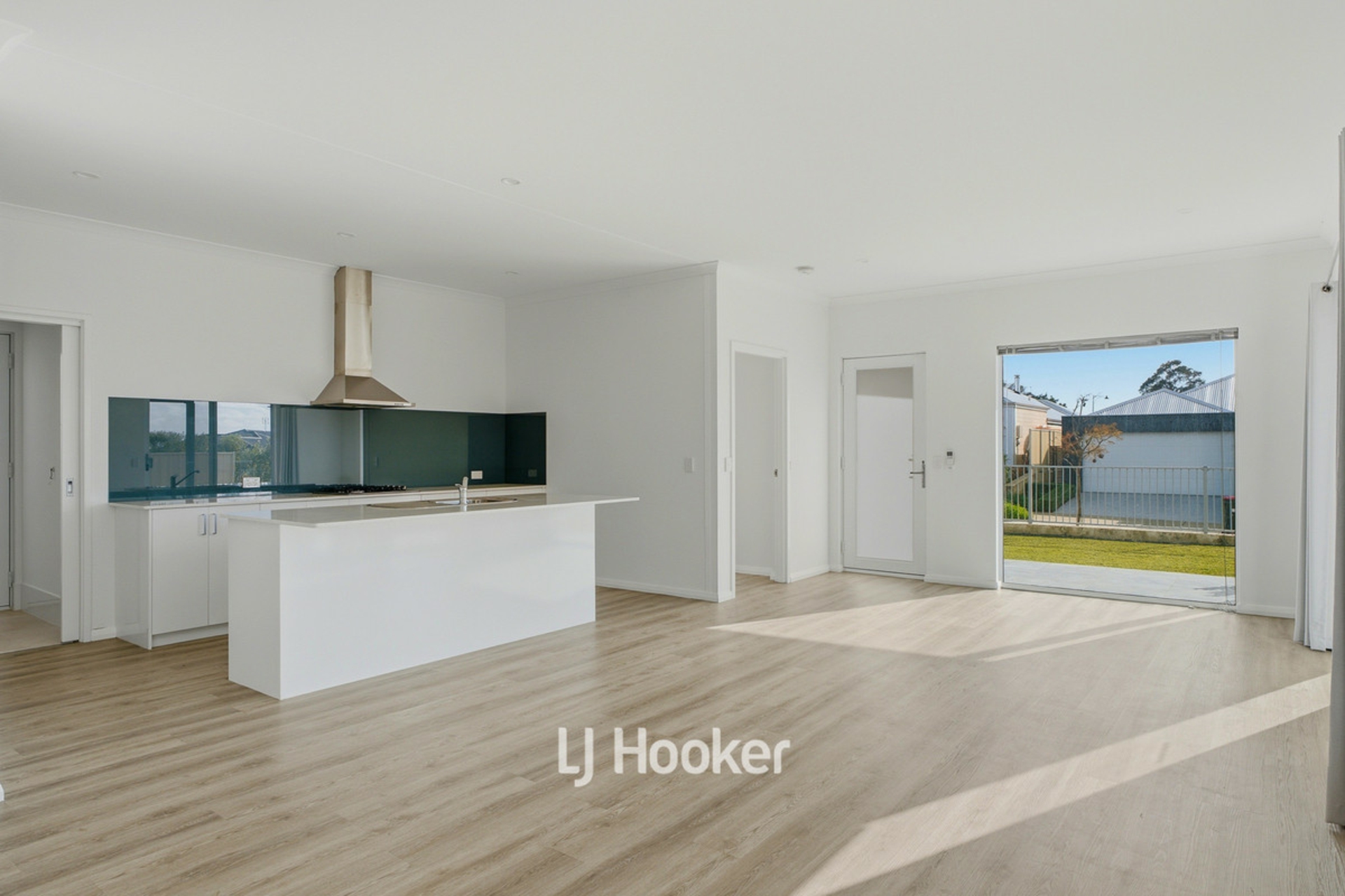 14 Waldorf Road — photo 9 of 29
