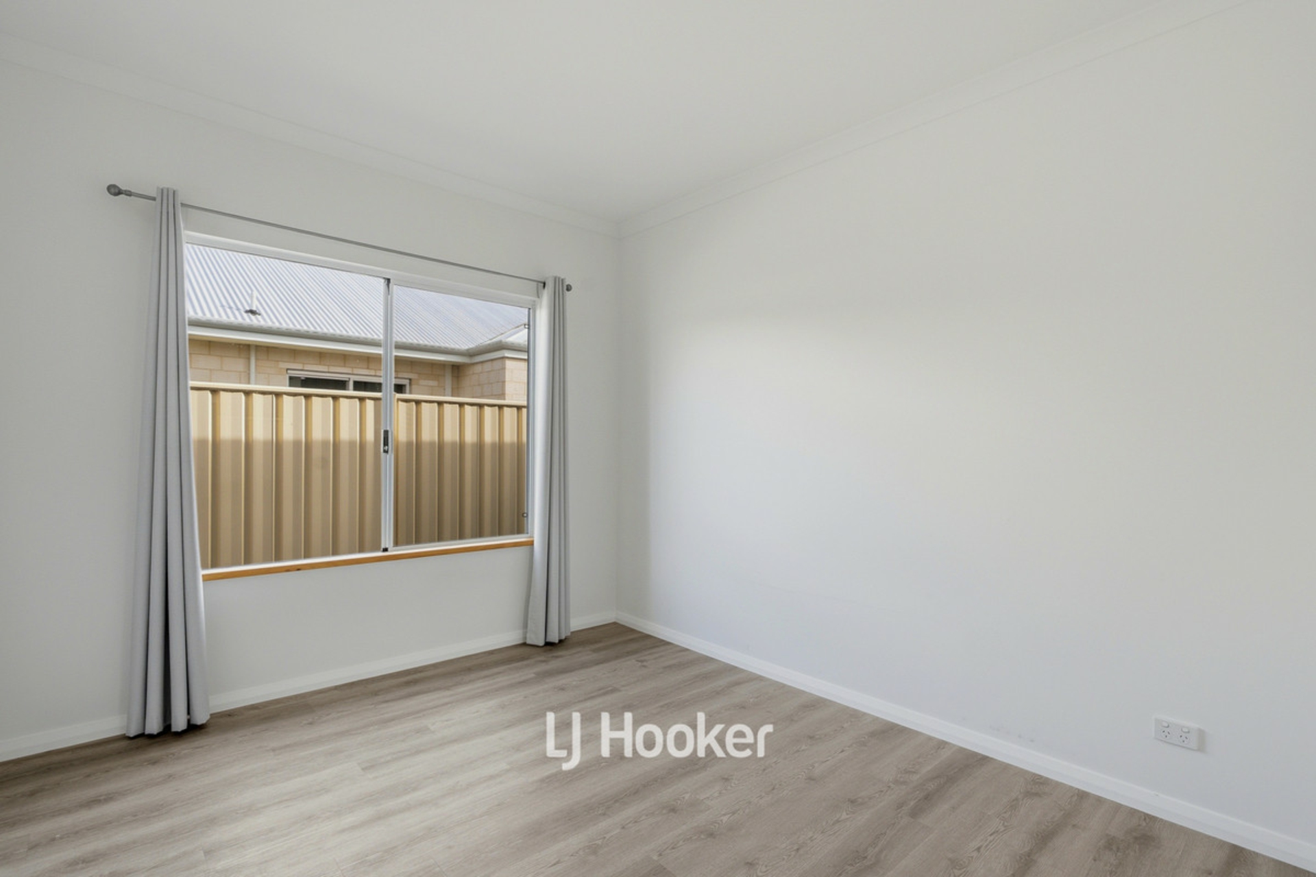 14 Waldorf Road — photo 23 of 29