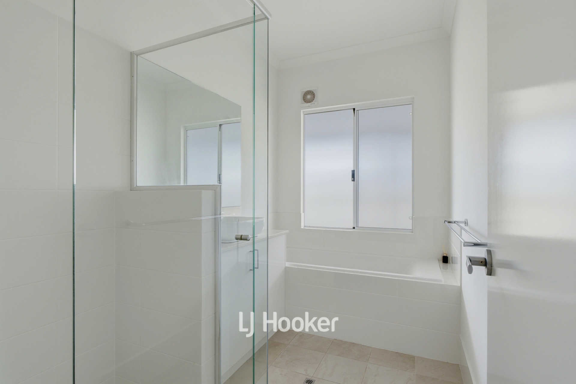 14 Waldorf Road — photo 24 of 29