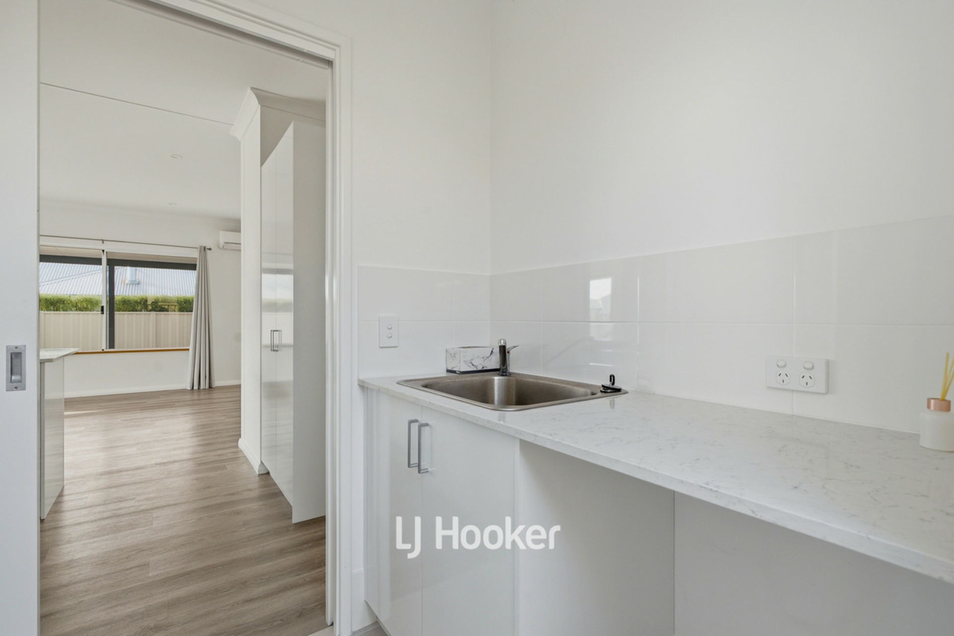 14 Waldorf Road — photo 27 of 29