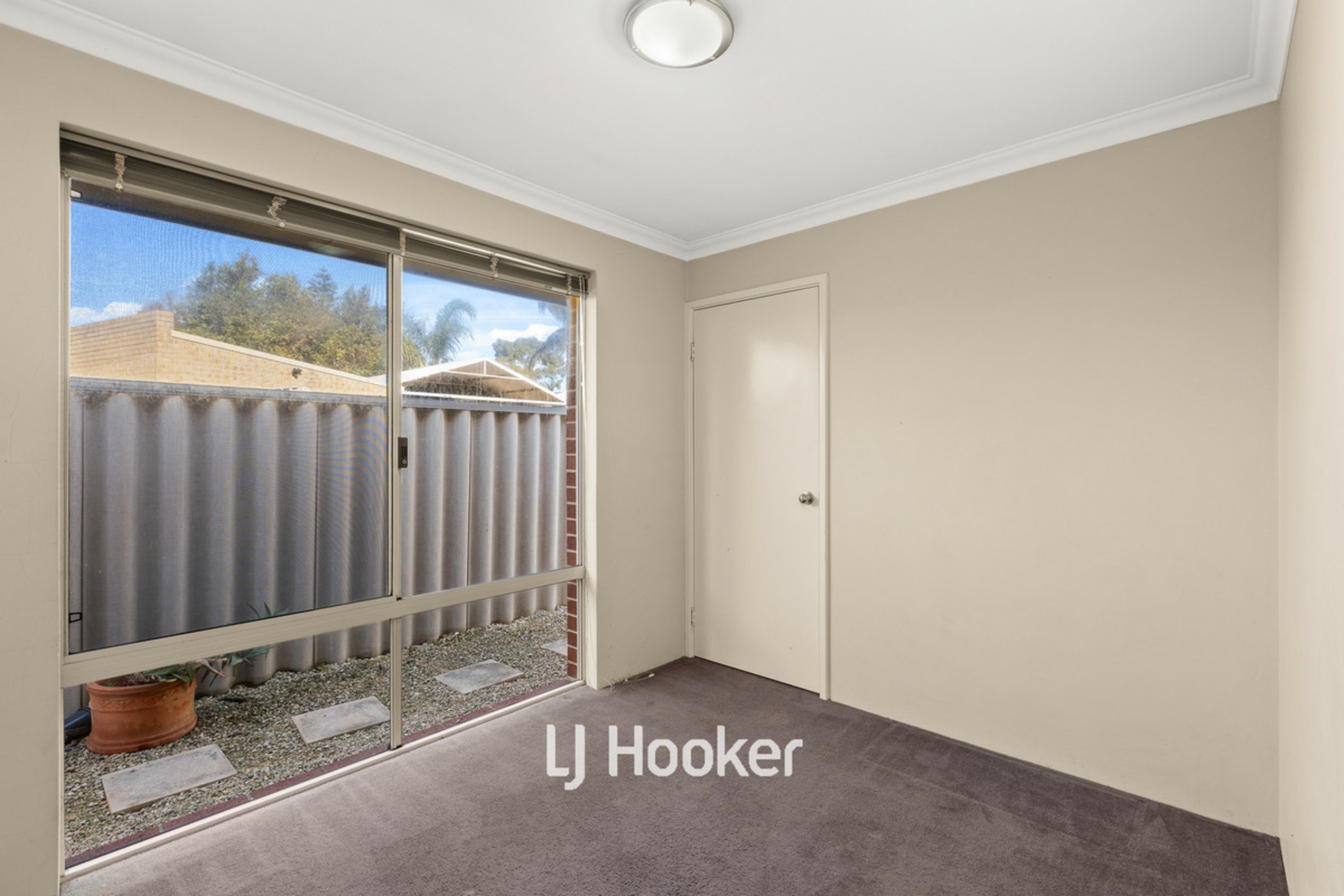 2/19 Gibson Street — photo 14 of 21