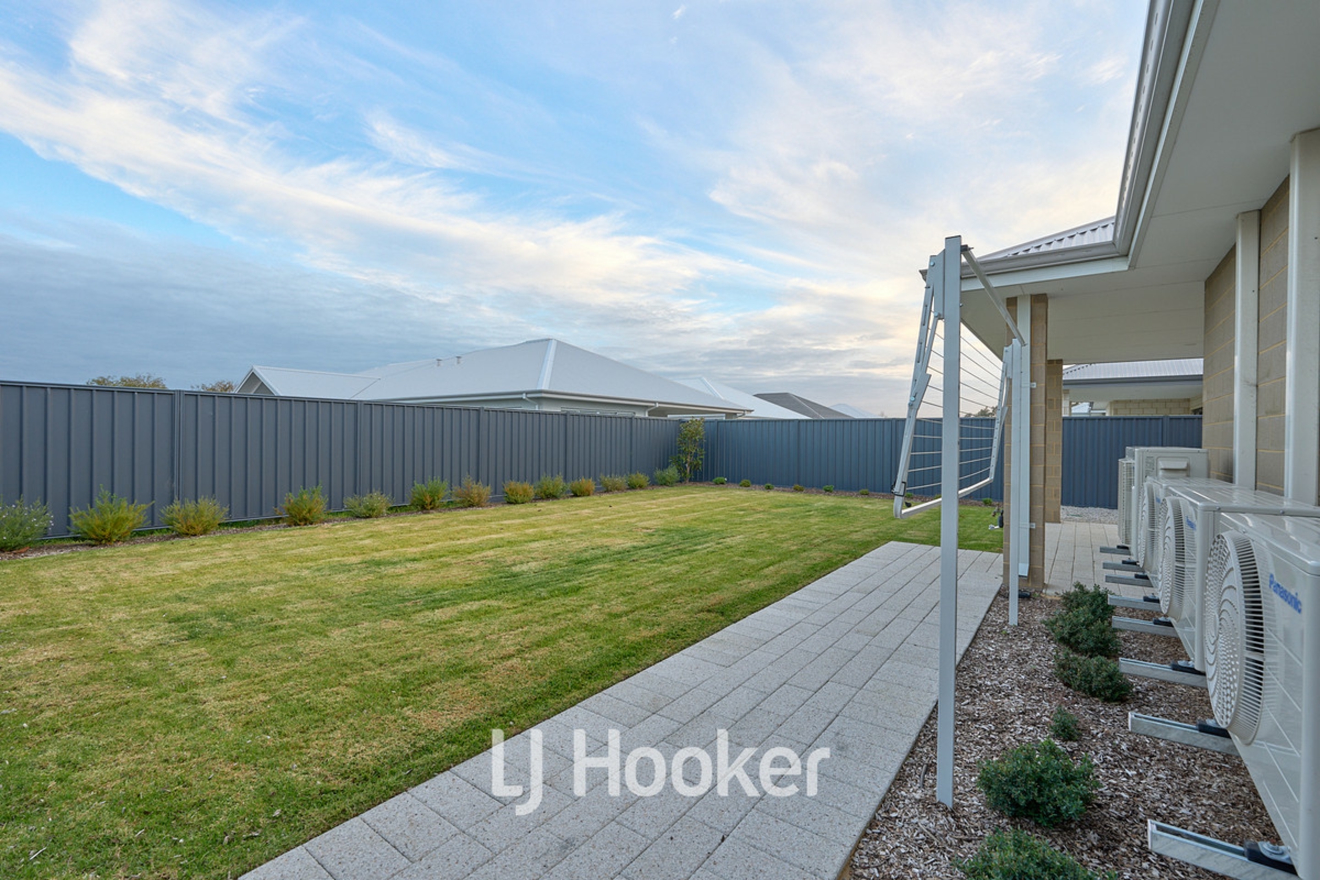 30 Eucalyptus Way — photo 11 of 24