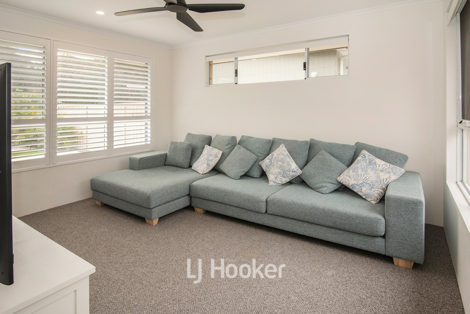 39 Alwoodley Tce — photo 7 of 25
