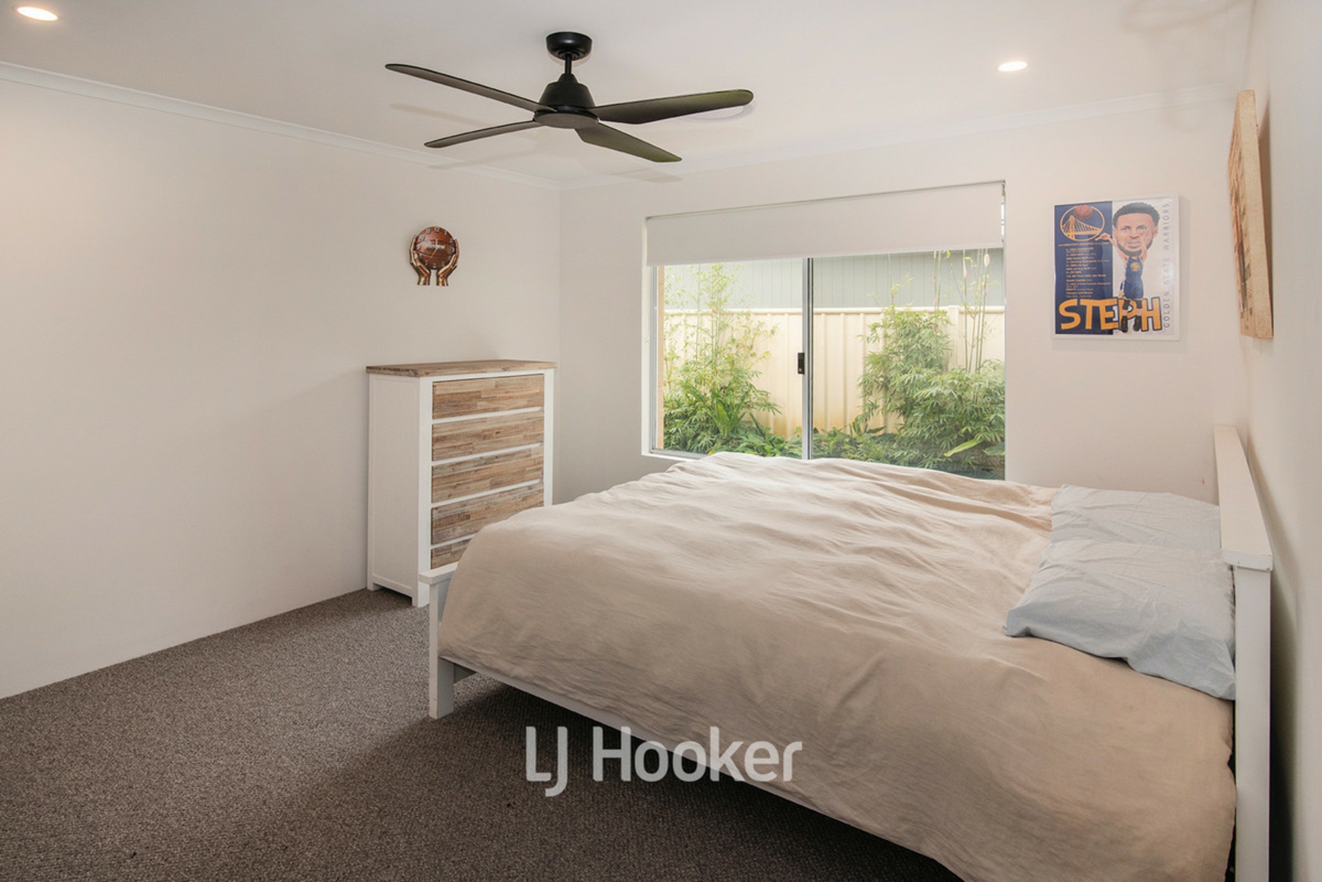 39 Alwoodley Tce — photo 12 of 25