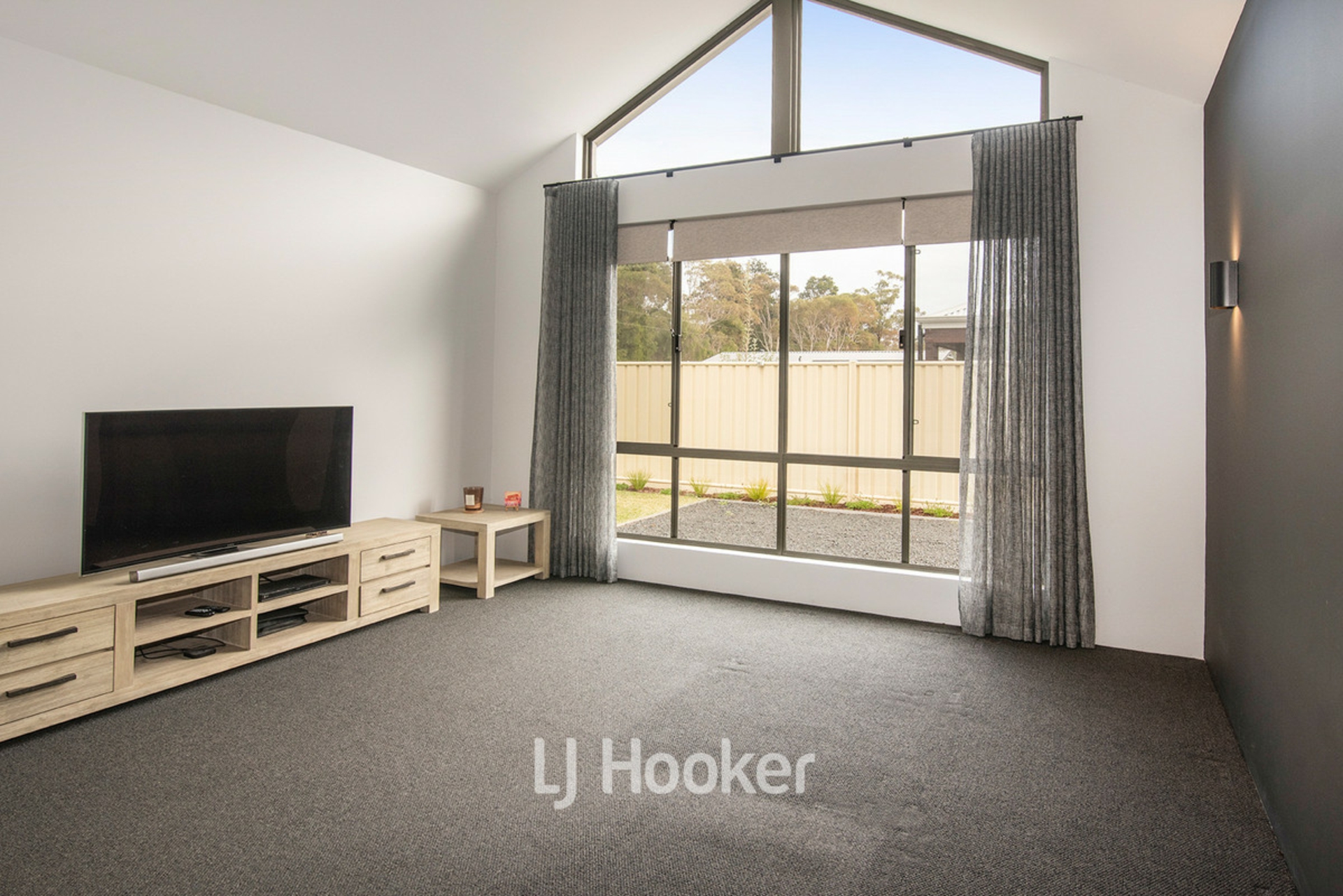 21 Alwoodley Terrace — photo 9 of 24
