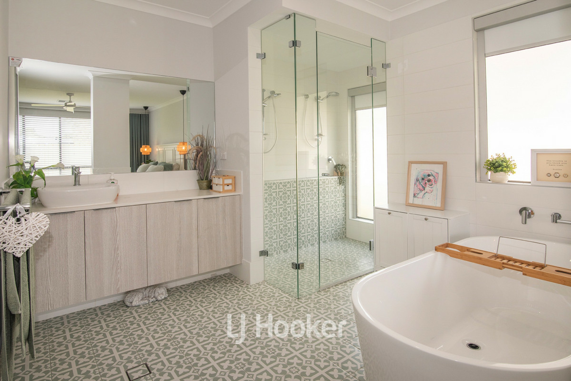21 Alwoodley Terrace — photo 11 of 24