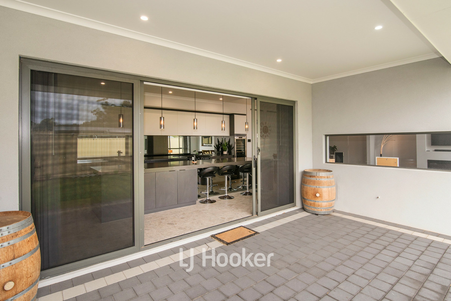 21 Alwoodley Terrace — photo 20 of 24