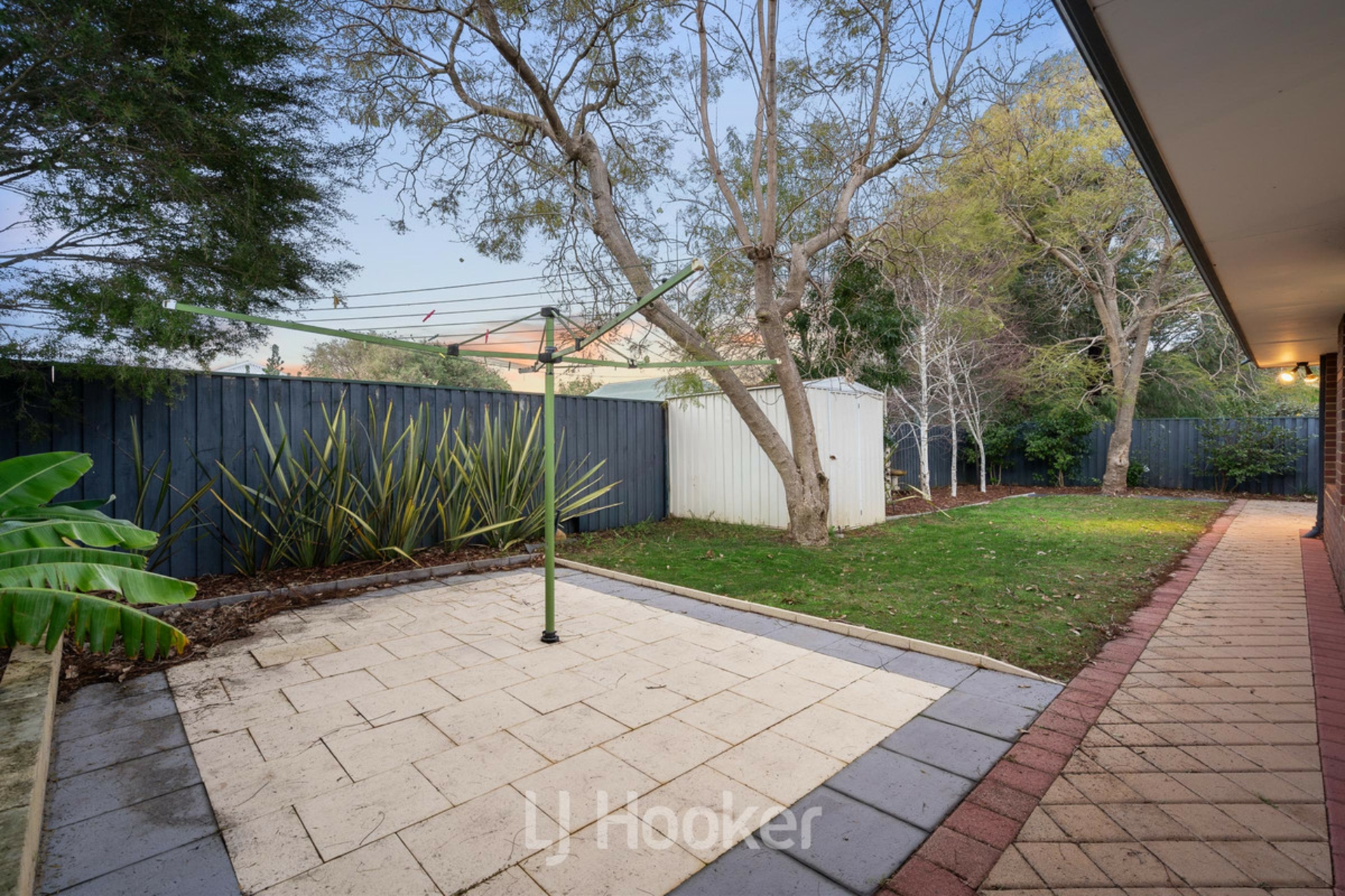 73 Naturaliste Terrace — photo 27 of 29