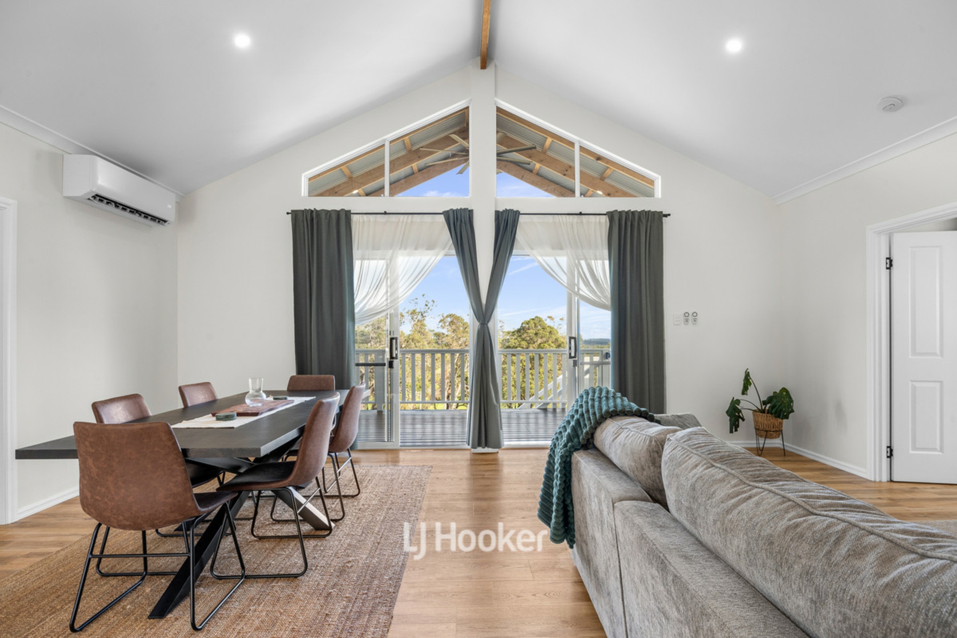 66 Livingstone Heights — photo 10 of 30