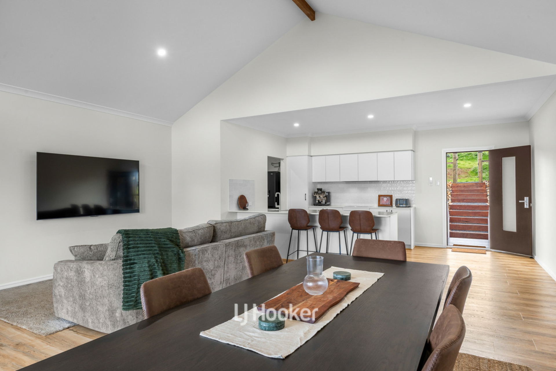 66 Livingstone Heights — photo 17 of 30