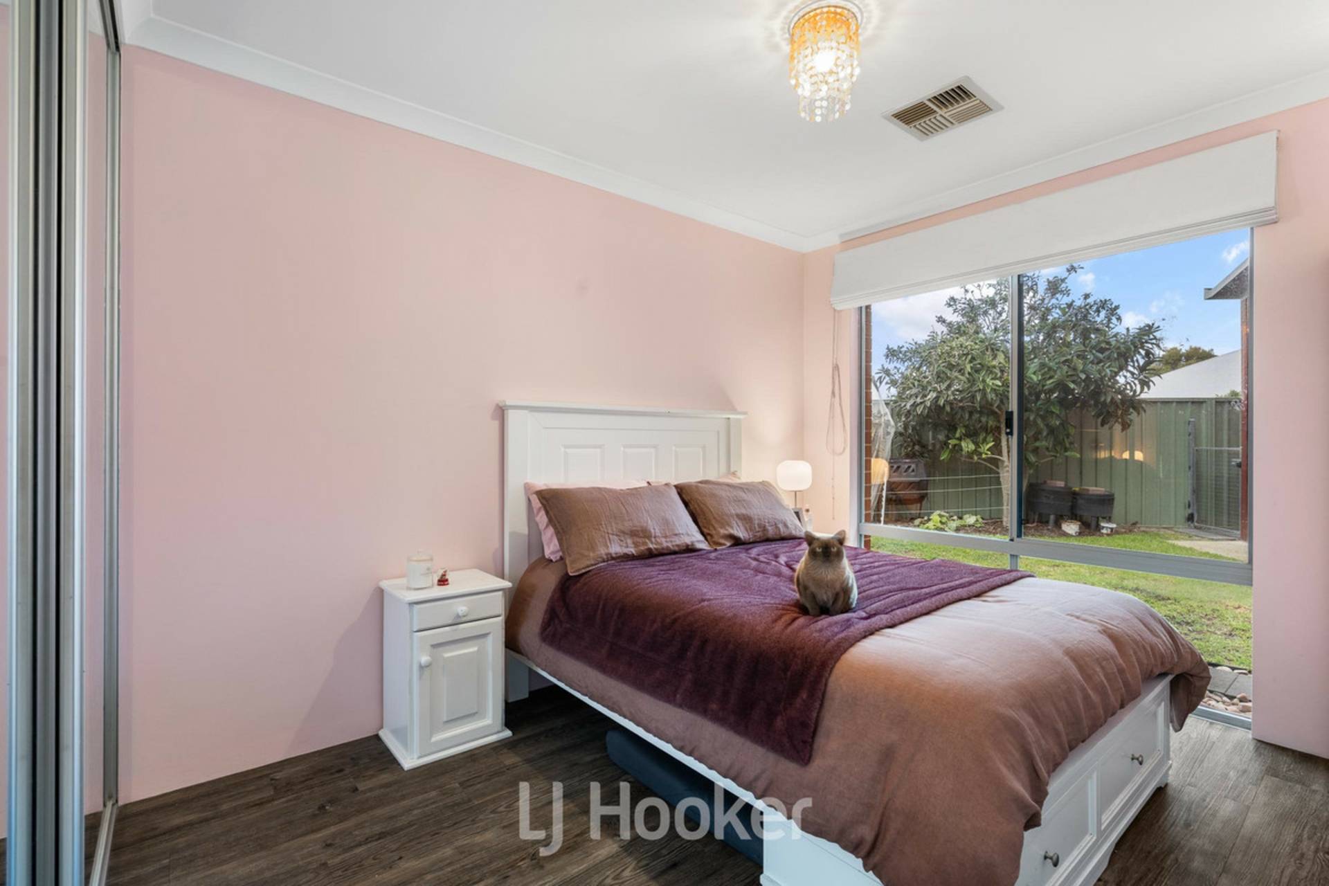8 Orlando Boulevard — photo 13 of 26