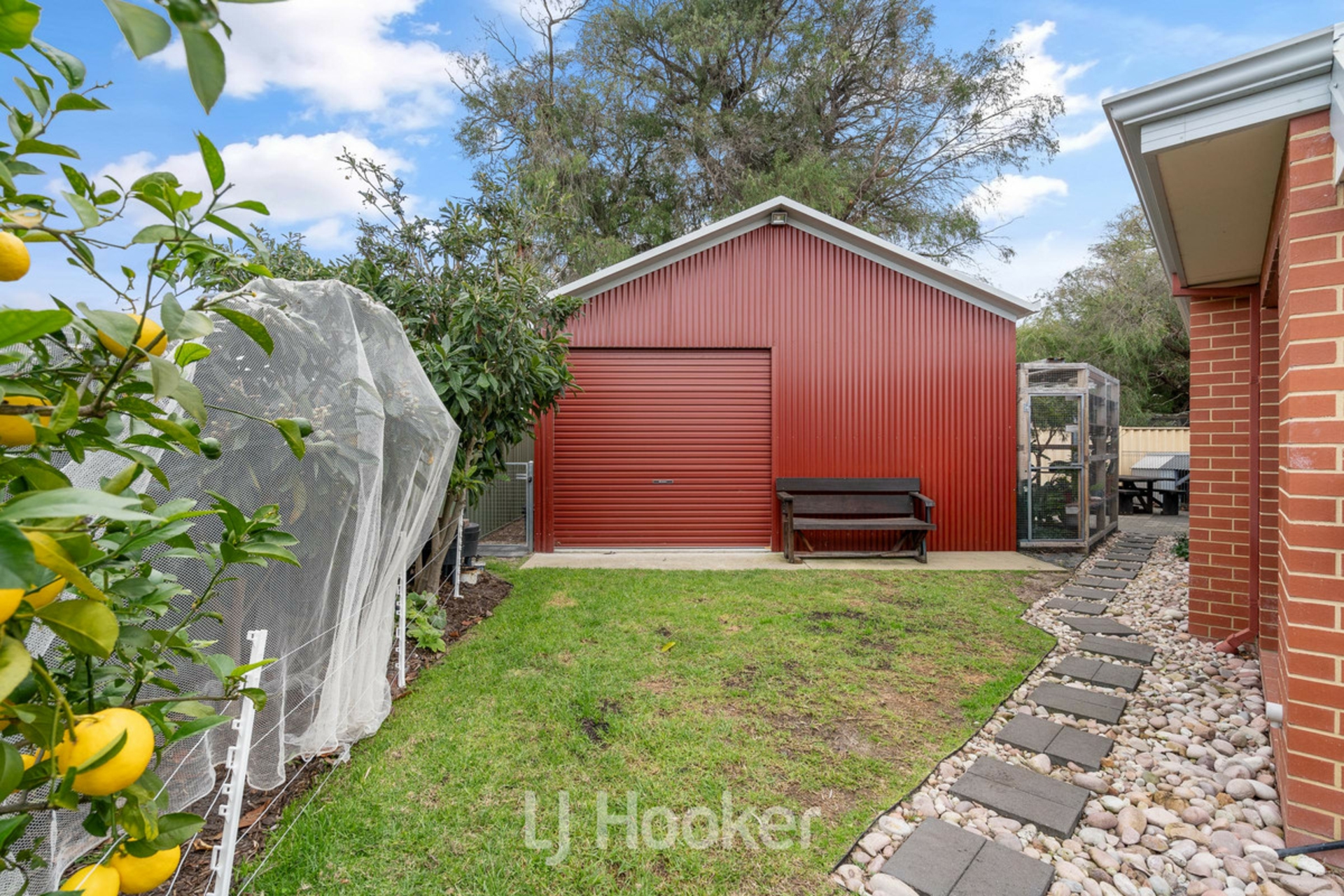 8 Orlando Boulevard — photo 21 of 26