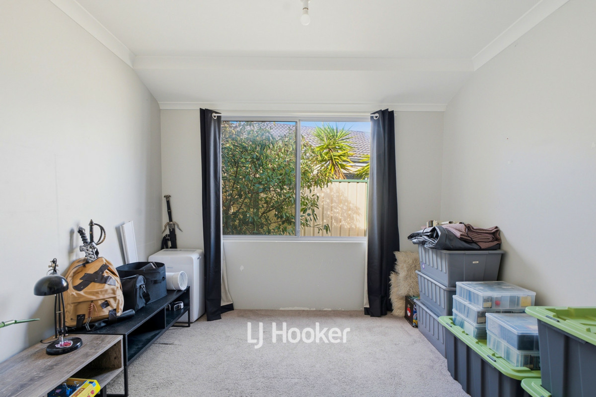 14 Tweed Street — photo 8 of 20