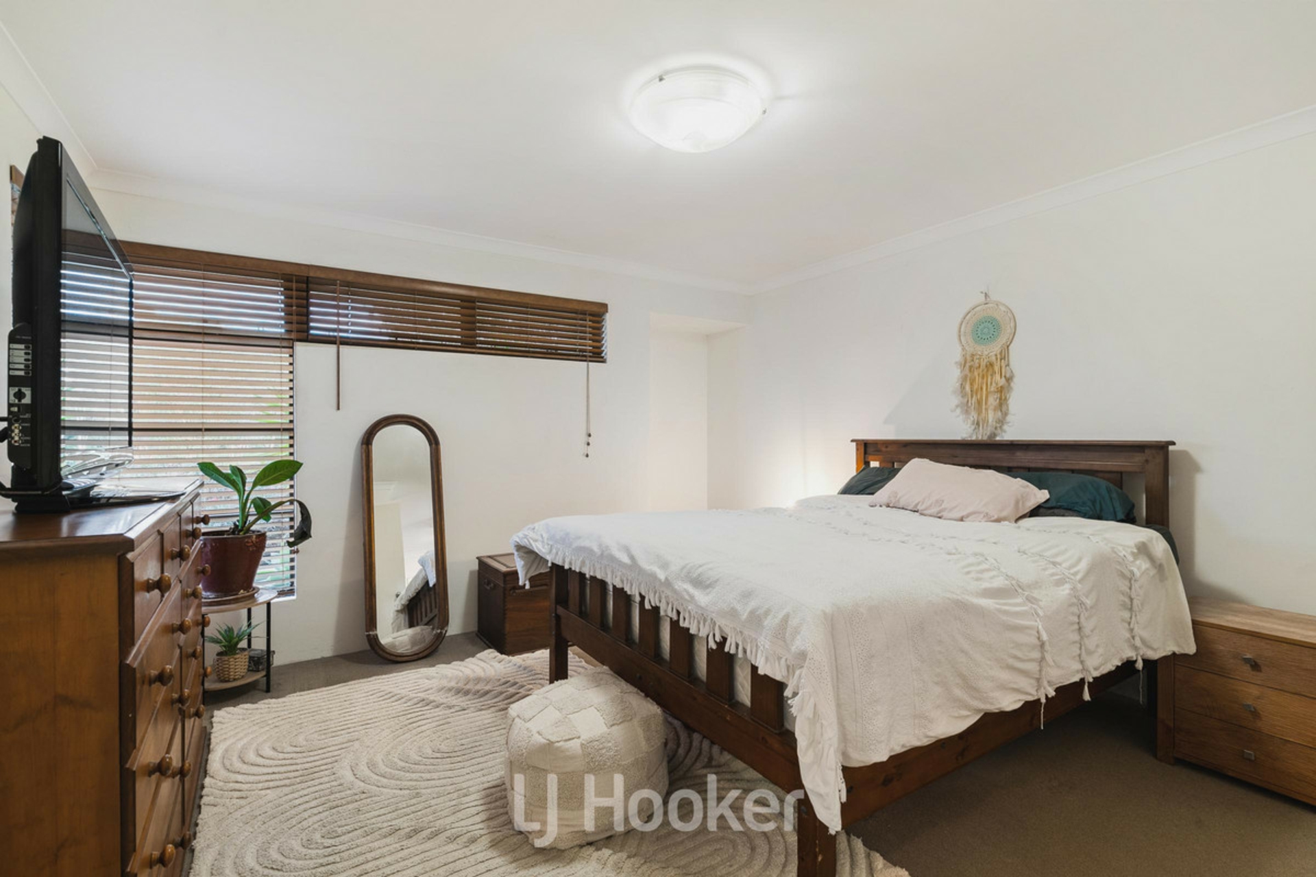 10 Prestwick Road — photo 14 of 25