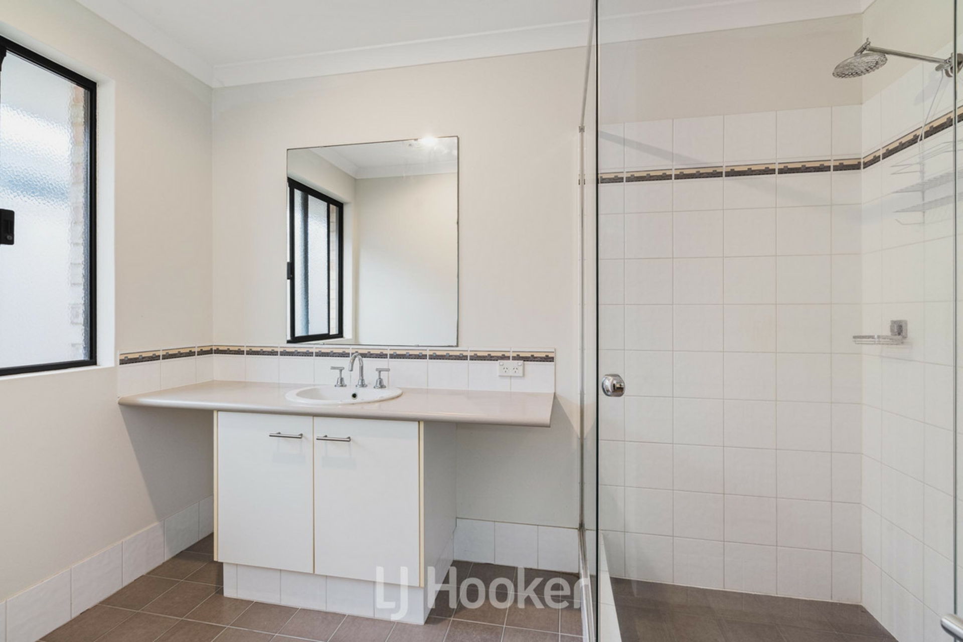 10 Prestwick Road — photo 15 of 25