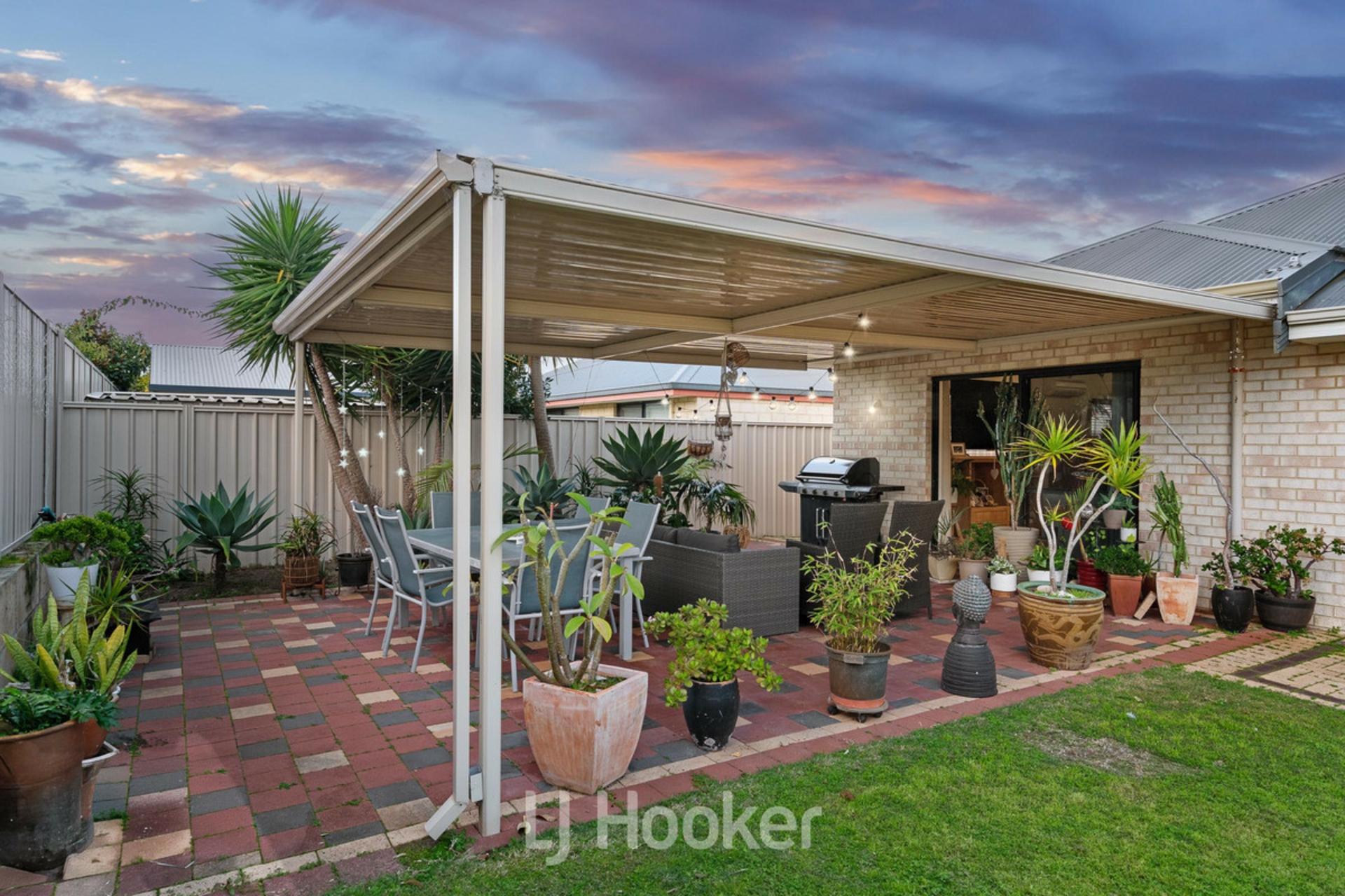 10 Prestwick Road — photo 22 of 25