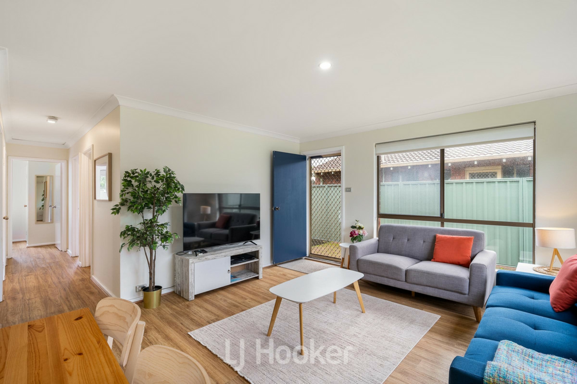 5/32 Marshall Street — photo 2 of 21