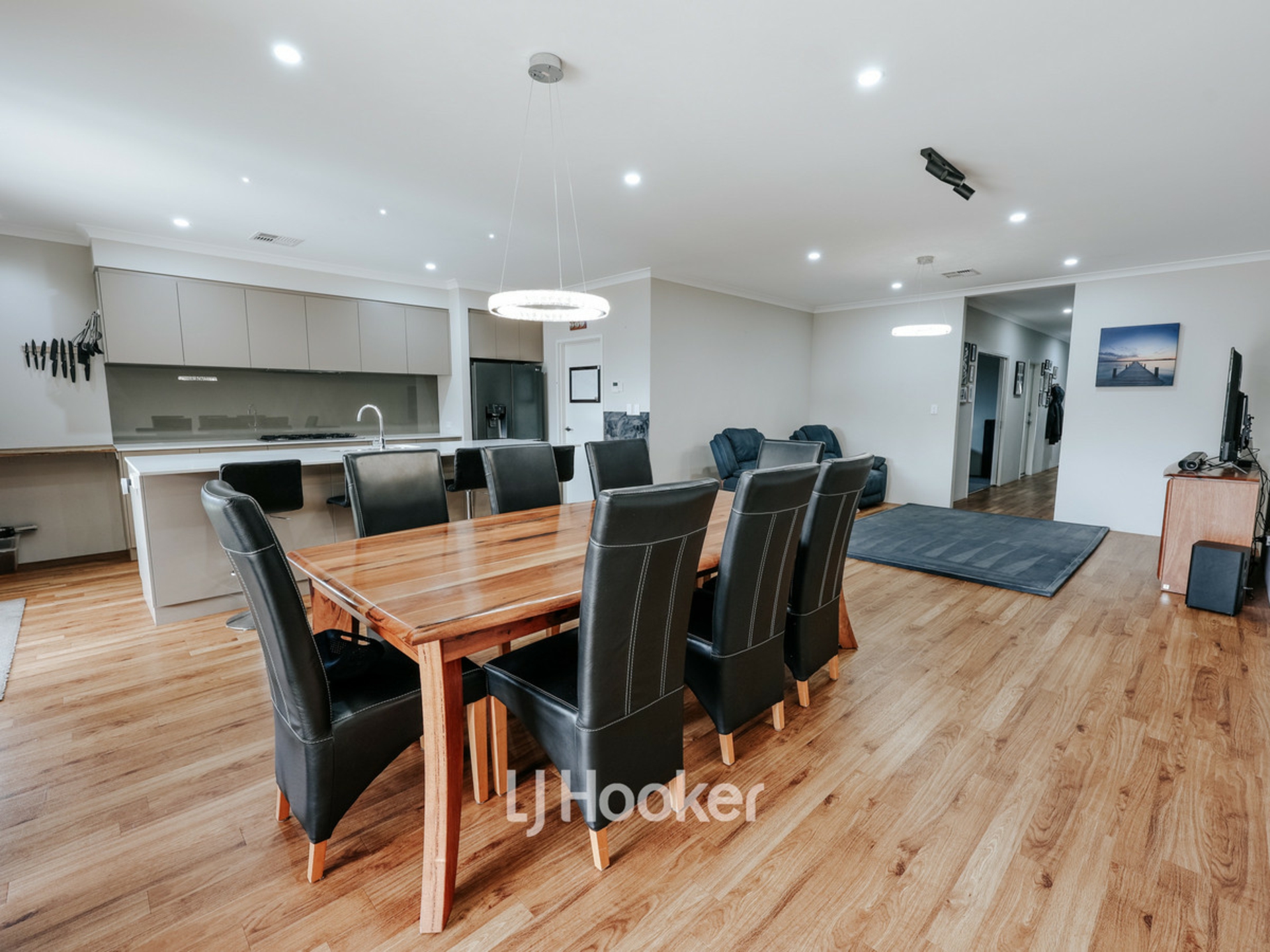 8 Henry Willmott Drive — photo 3 of 23