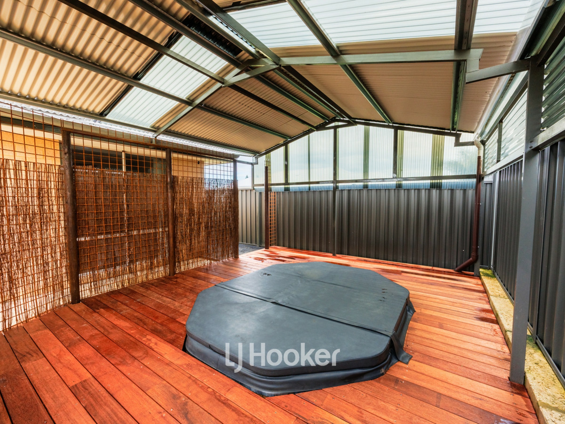 8 Henry Willmott Drive — photo 17 of 23