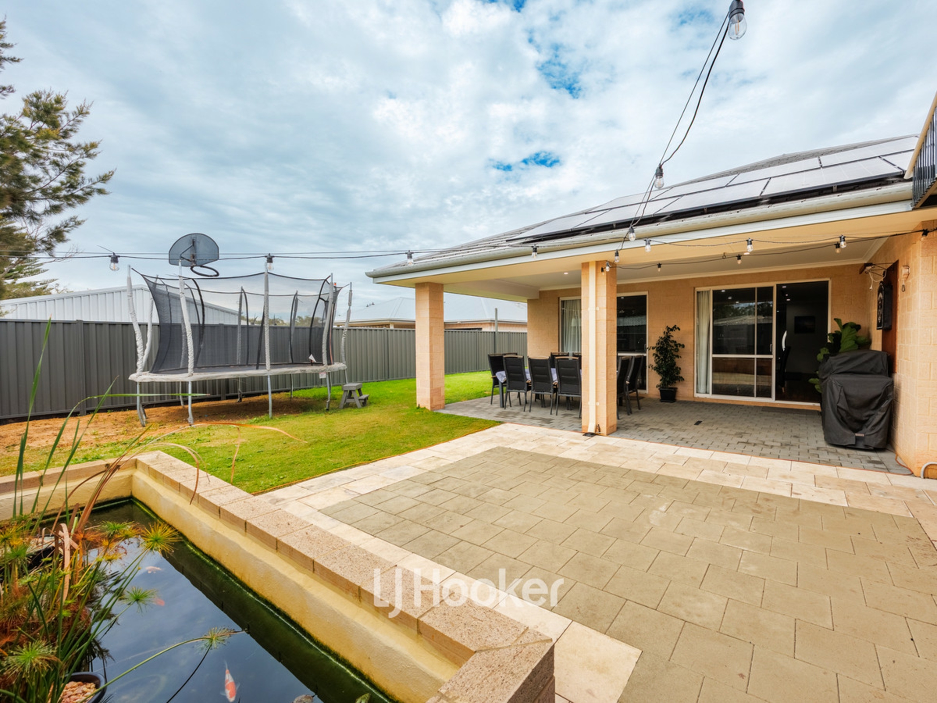 8 Henry Willmott Drive — photo 19 of 23