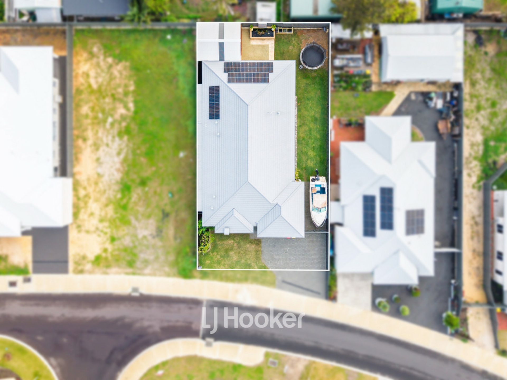 8 Henry Willmott Drive — photo 21 of 23
