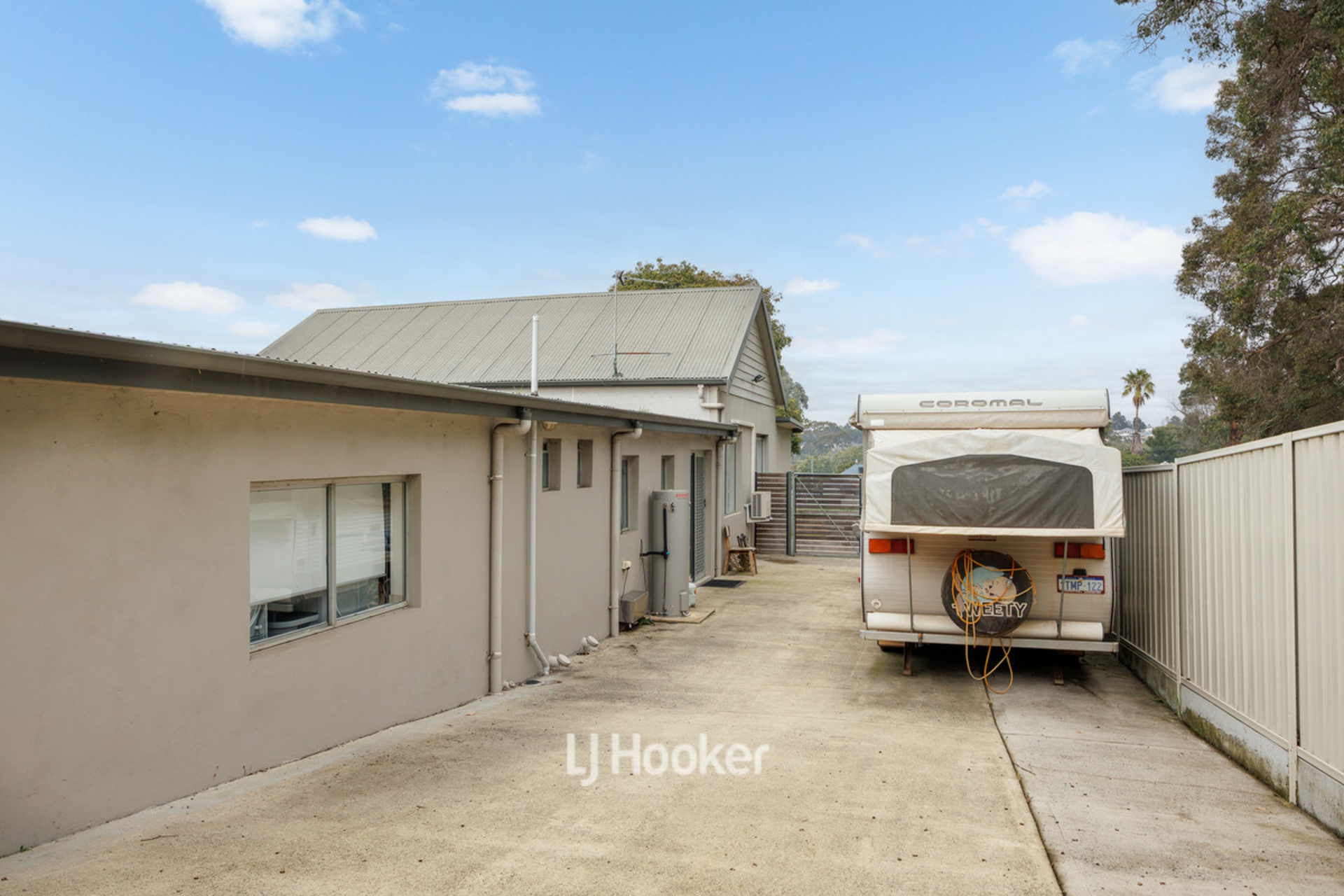 58 Hutton Street — photo 2 of 30