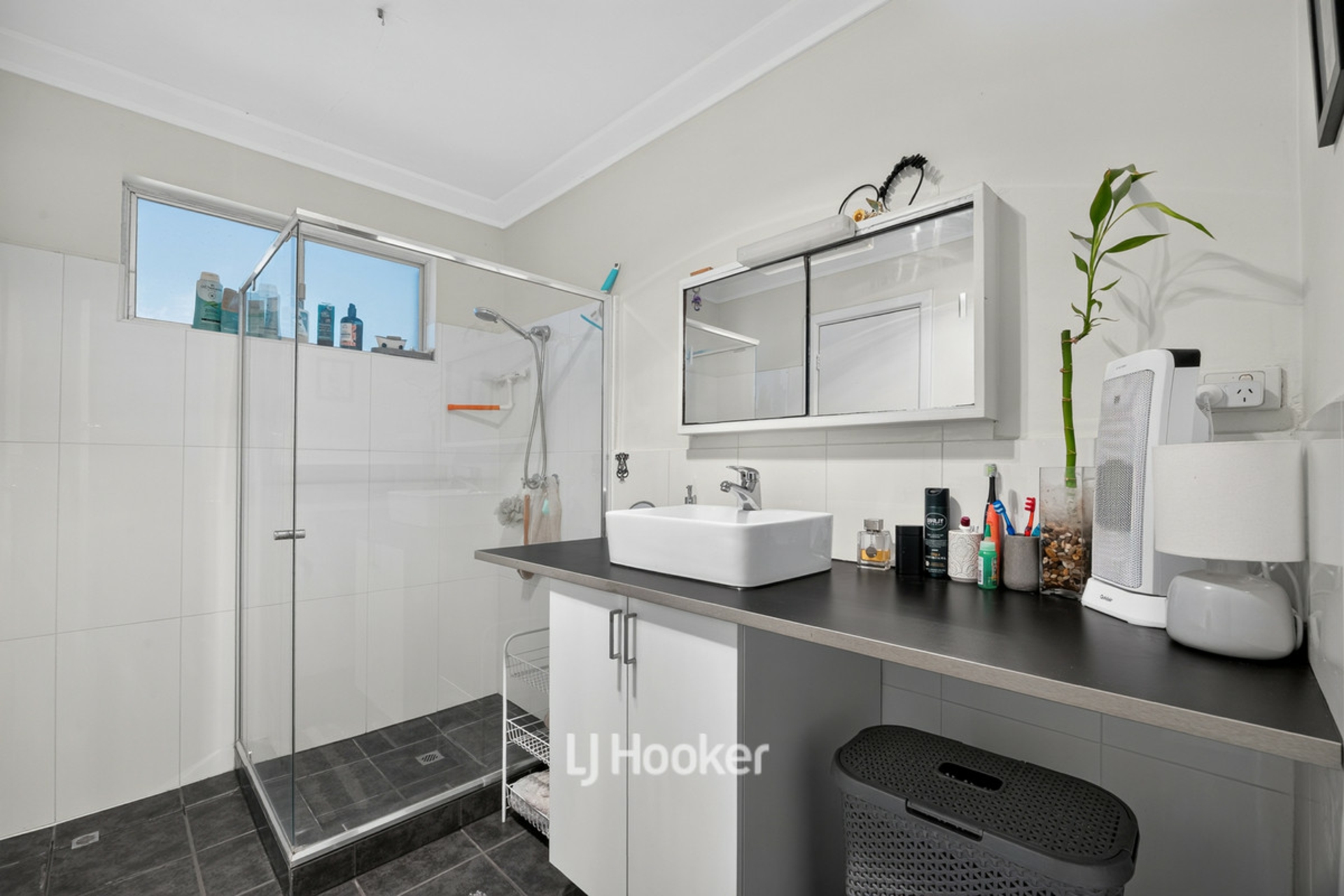 1 Beverley Place — photo 12 of 22
