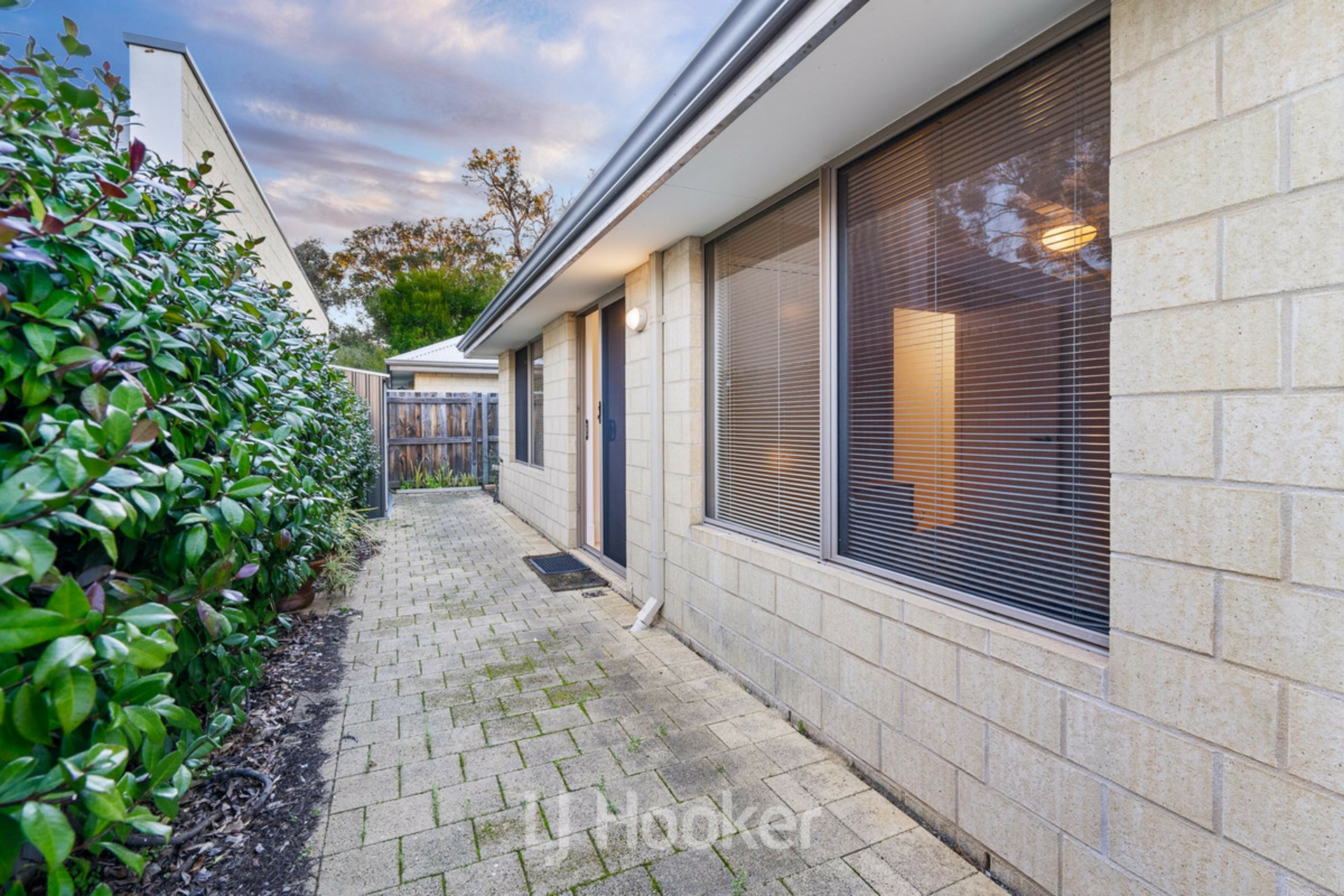 12 Martingale Drive — photo 17 of 26