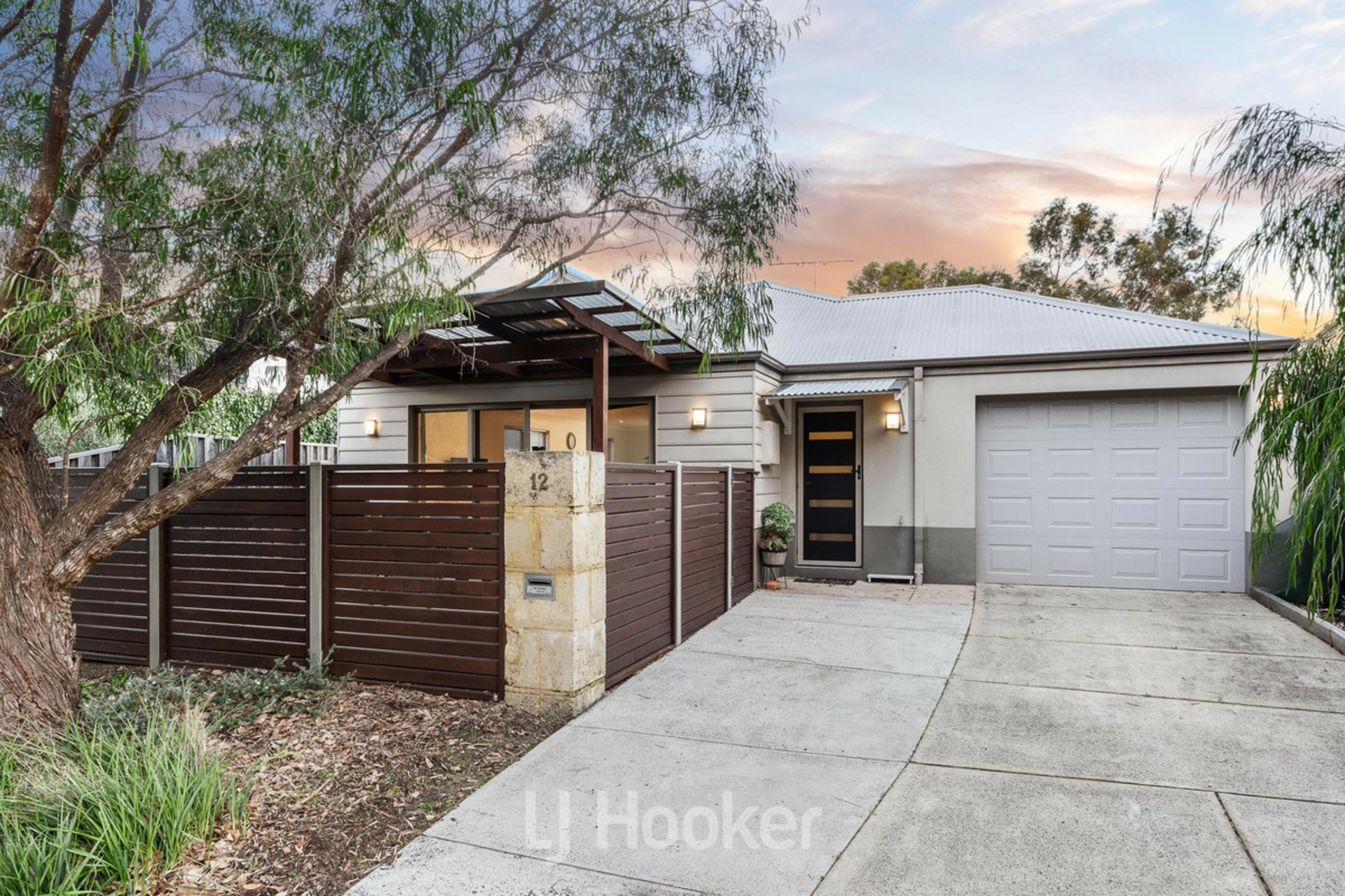 12 Martingale Drive — photo 23 of 26