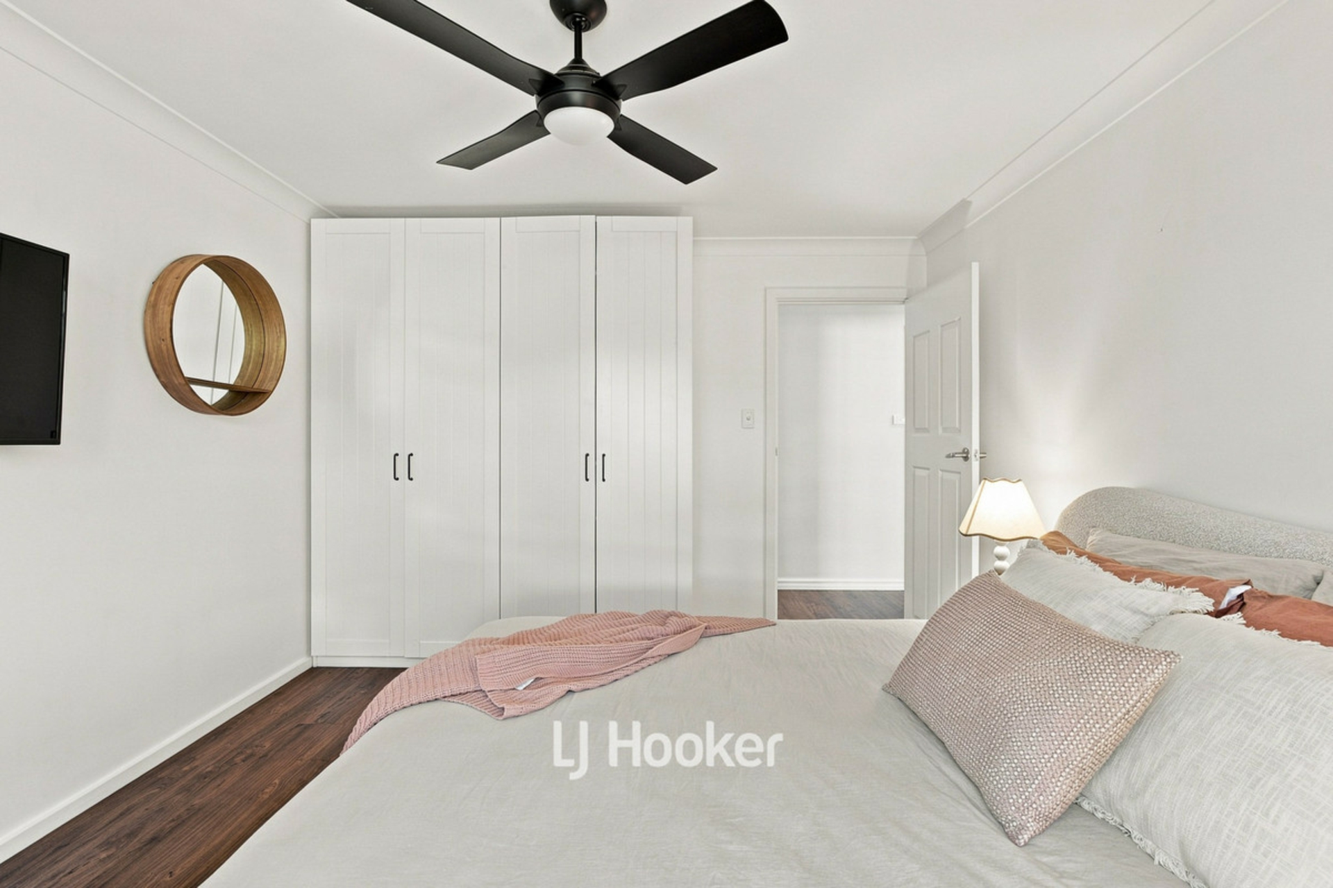 86 Swanstone Street — photo 20 of 30