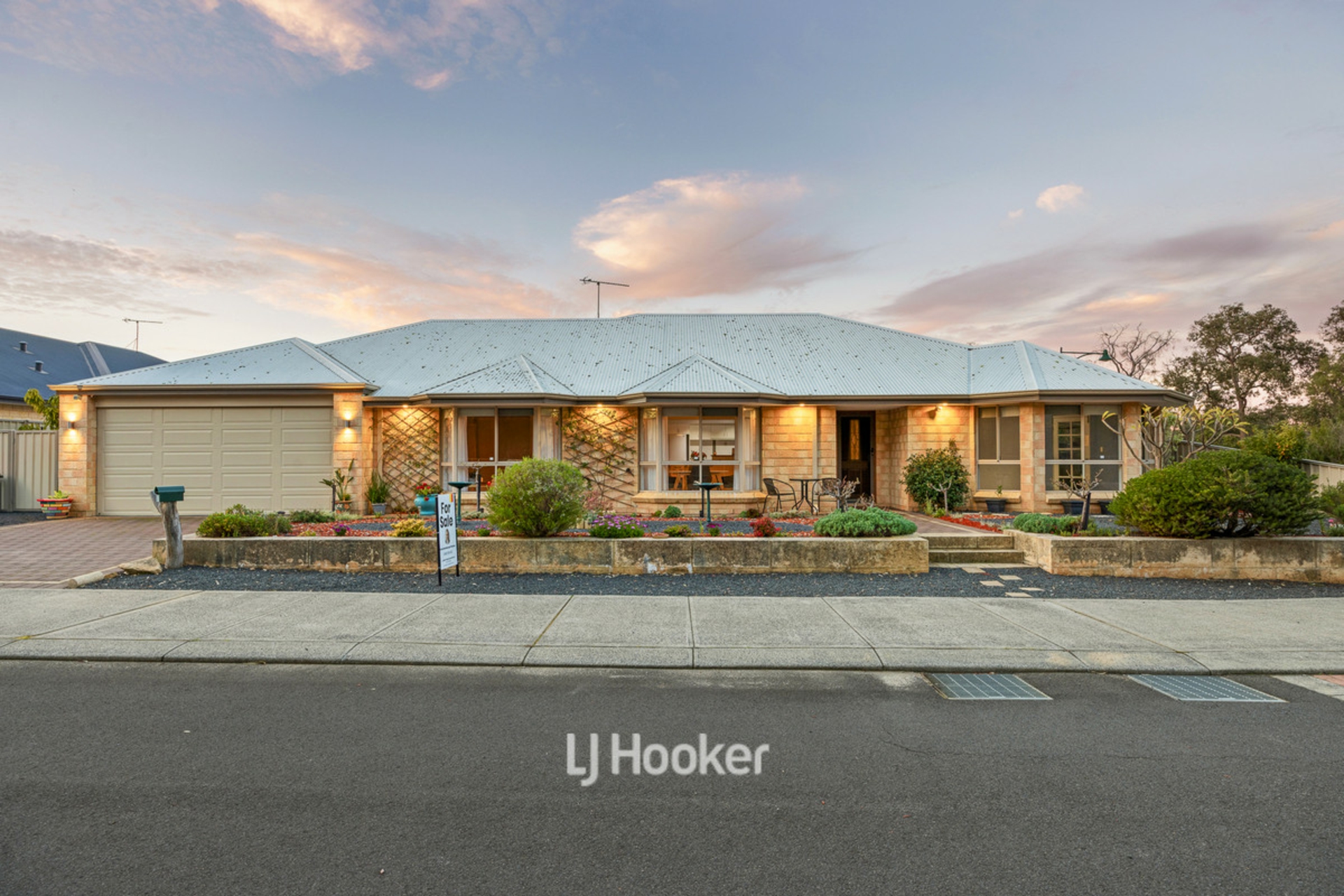31 Melaleuca Drive — photo 5 of 30
