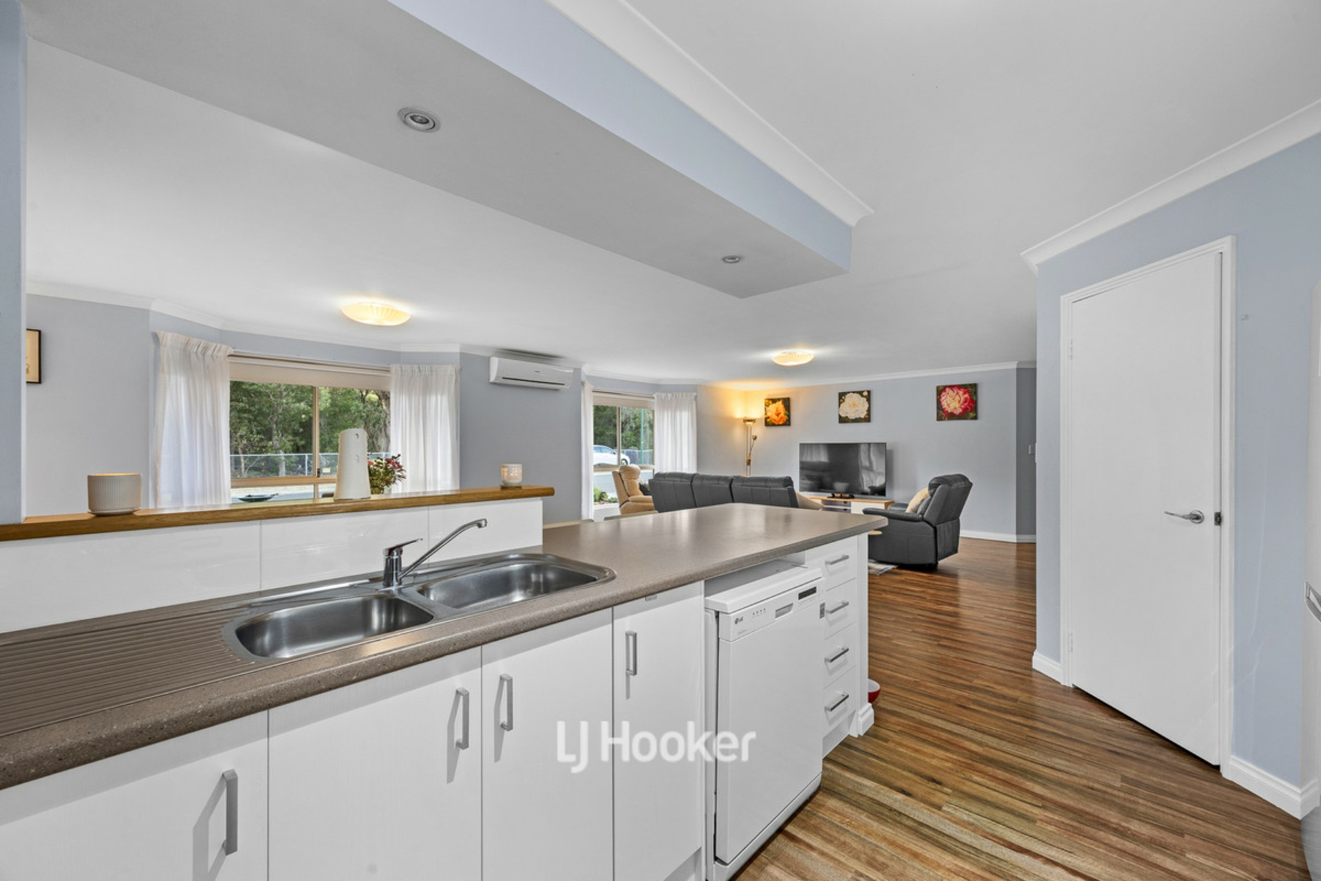 31 Melaleuca Drive — photo 24 of 30