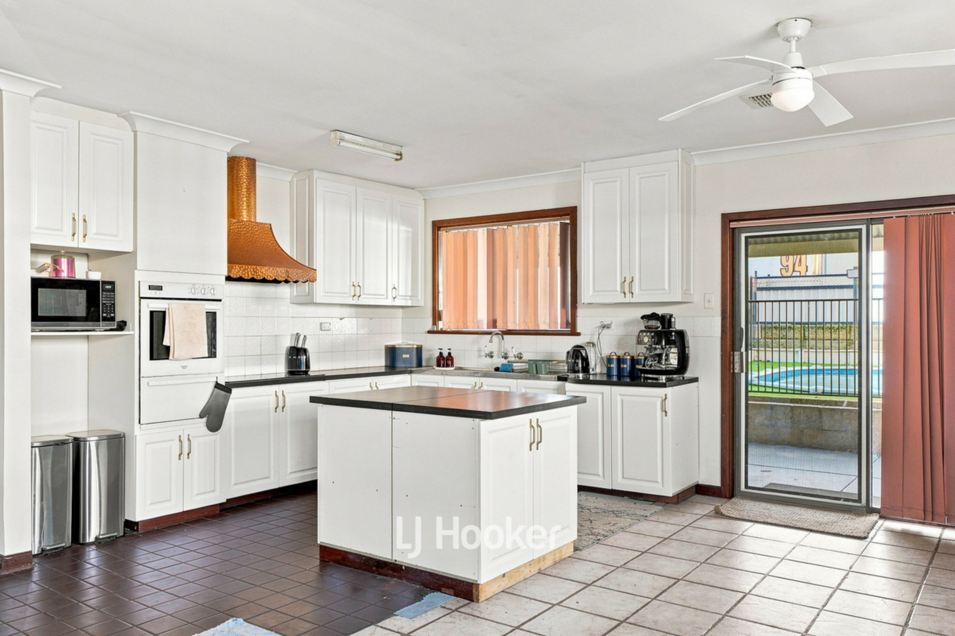 44 Clifton Street — photo 12 of 30