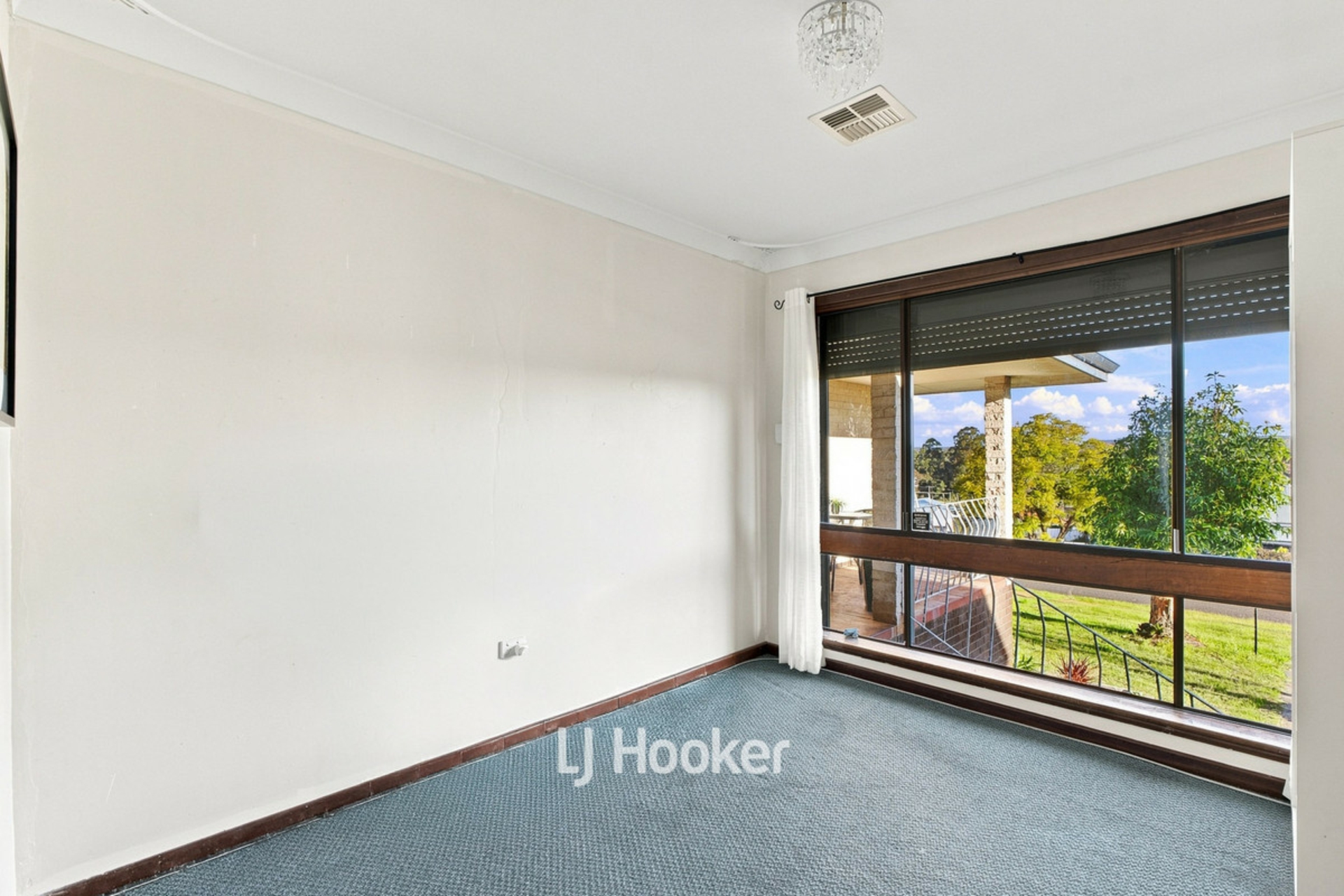 44 Clifton Street — photo 21 of 30