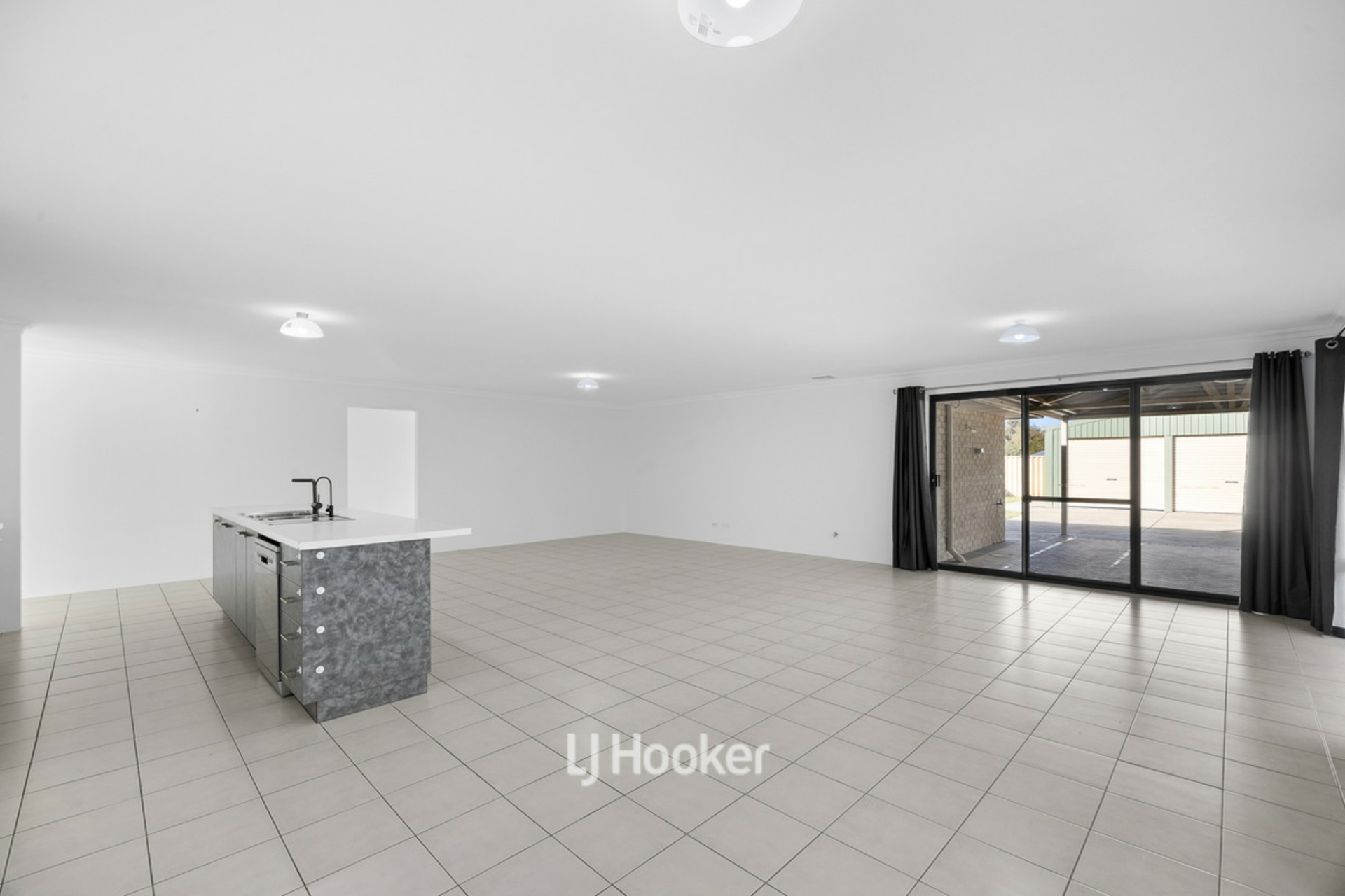3 Trent Way — photo 12 of 27