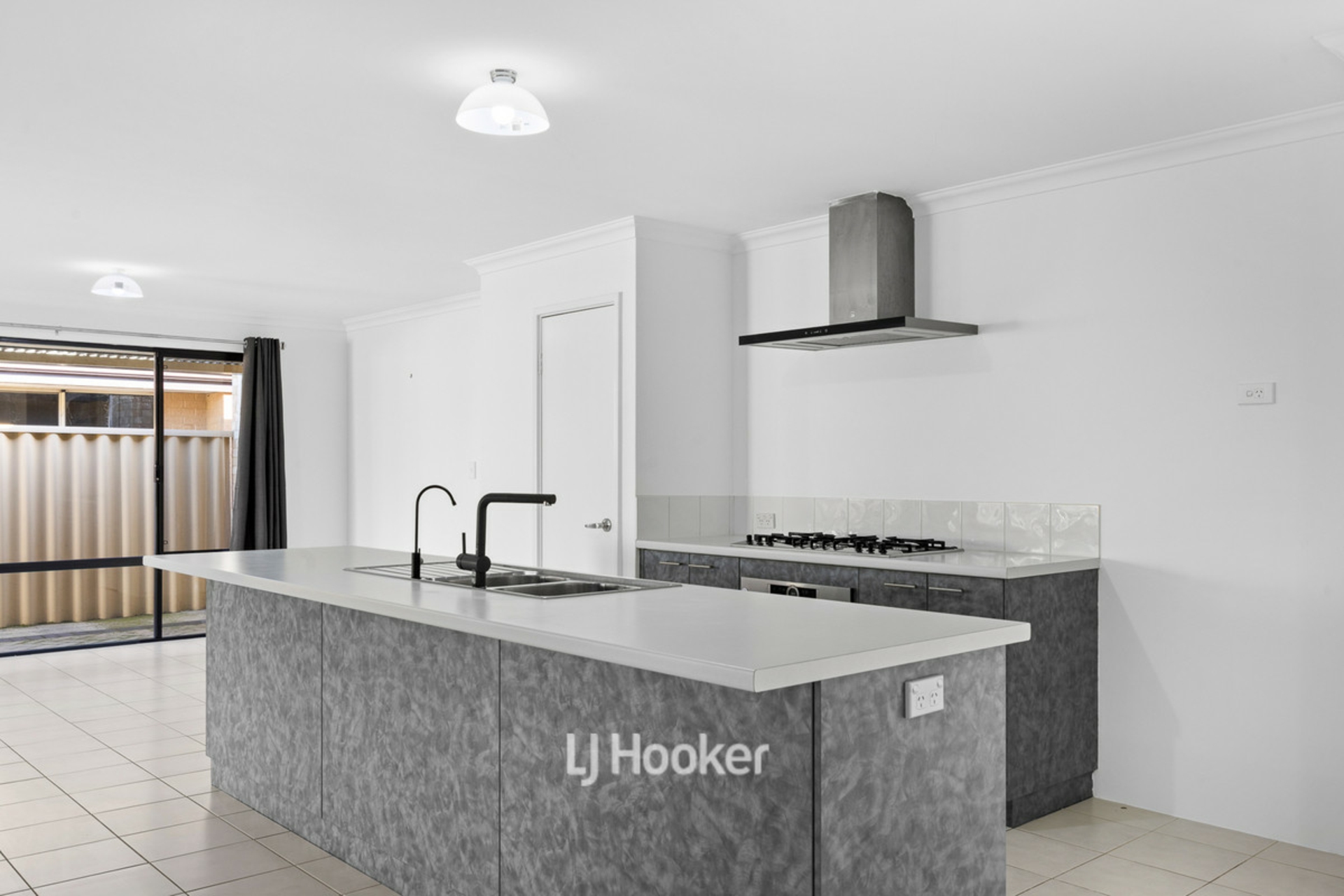 3 Trent Way — photo 15 of 27
