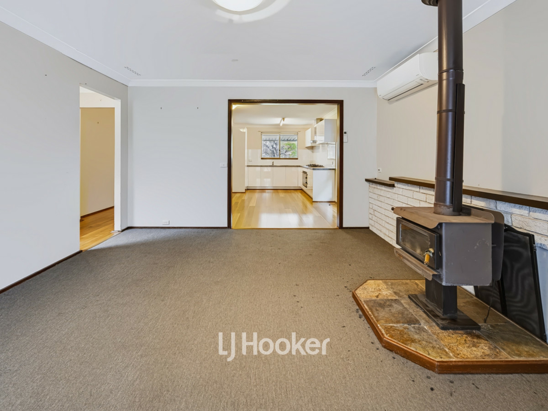 7 Coates Street — photo 4 of 15