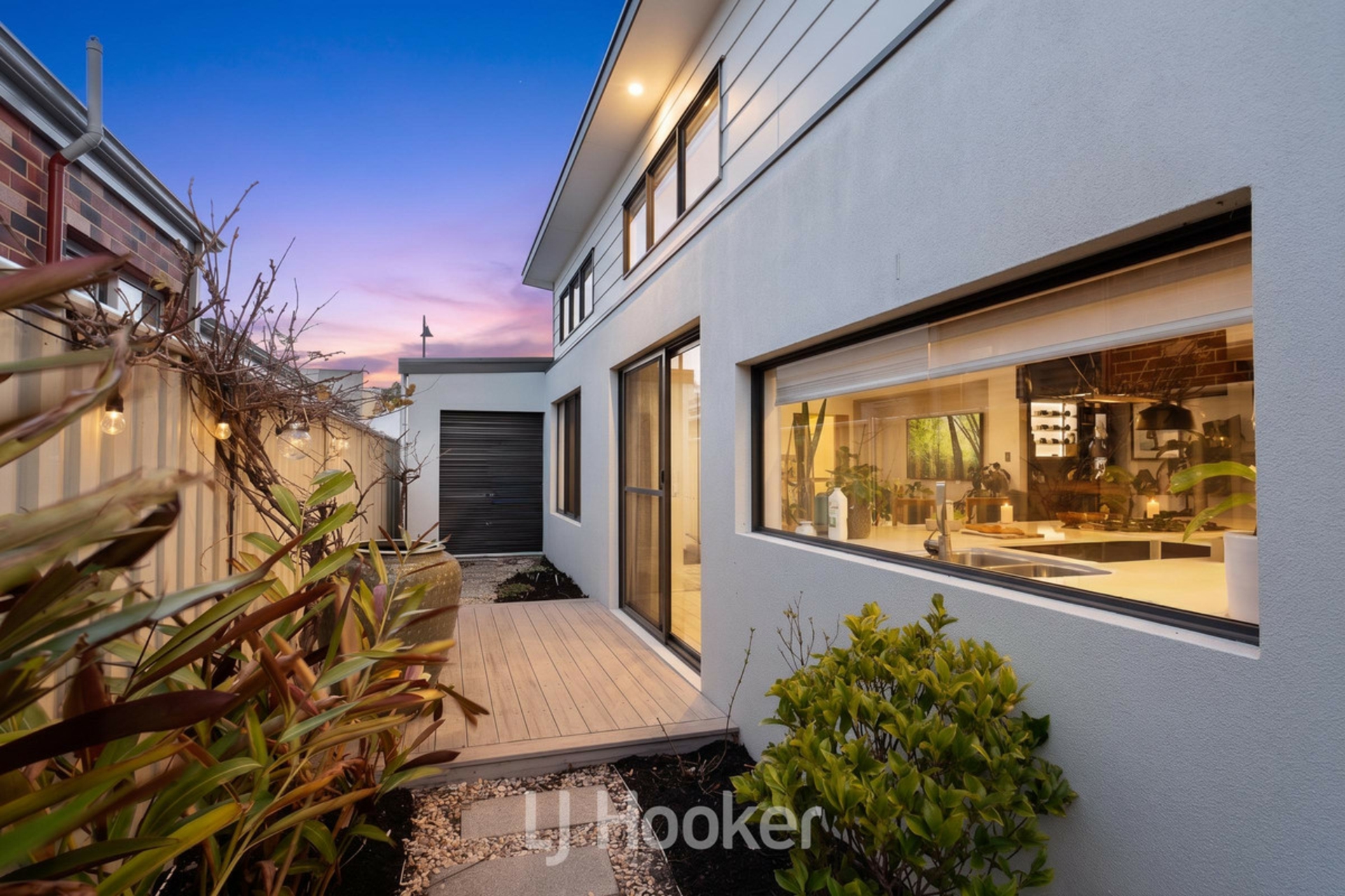 7 Cabot Close — photo 22 of 26
