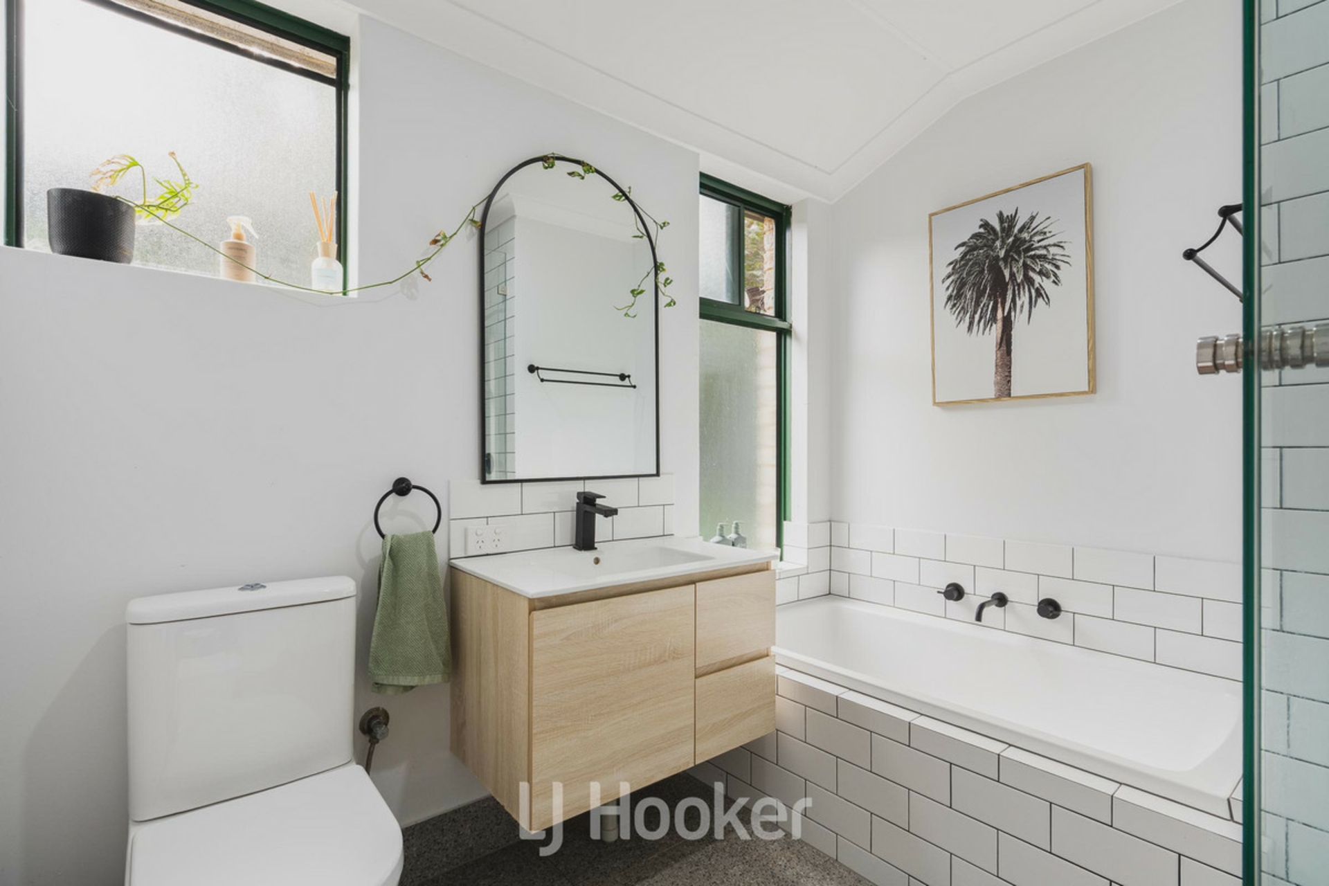16 Woodynook Court — photo 16 of 24