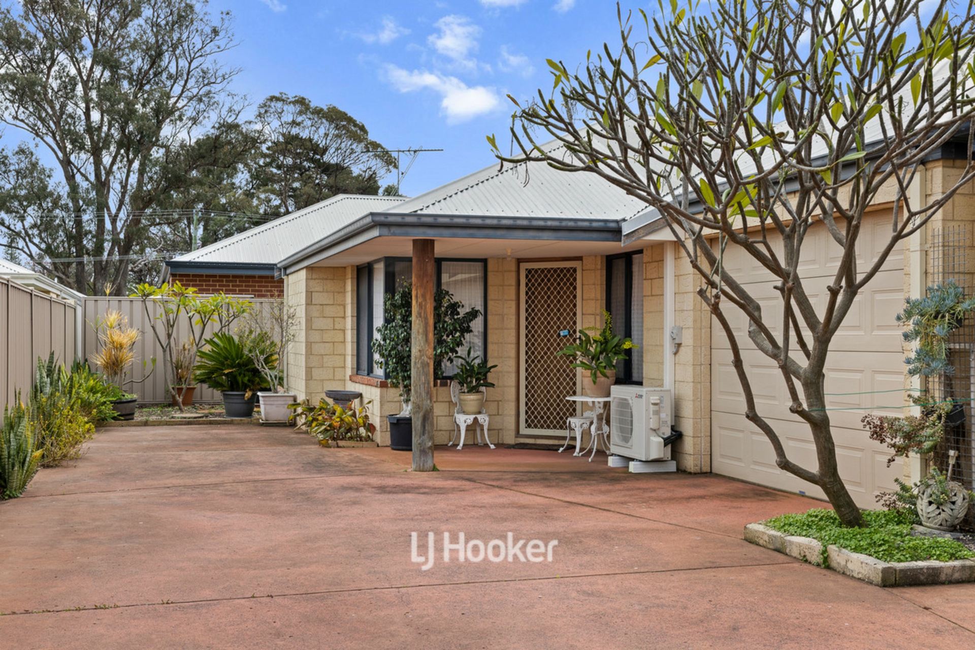 2E Wisbey Street — photo from LJ Hooker Property South West WA