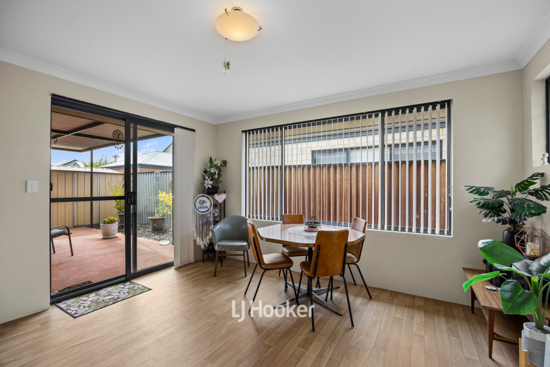 2E Wisbey Street — photo 7 of 27