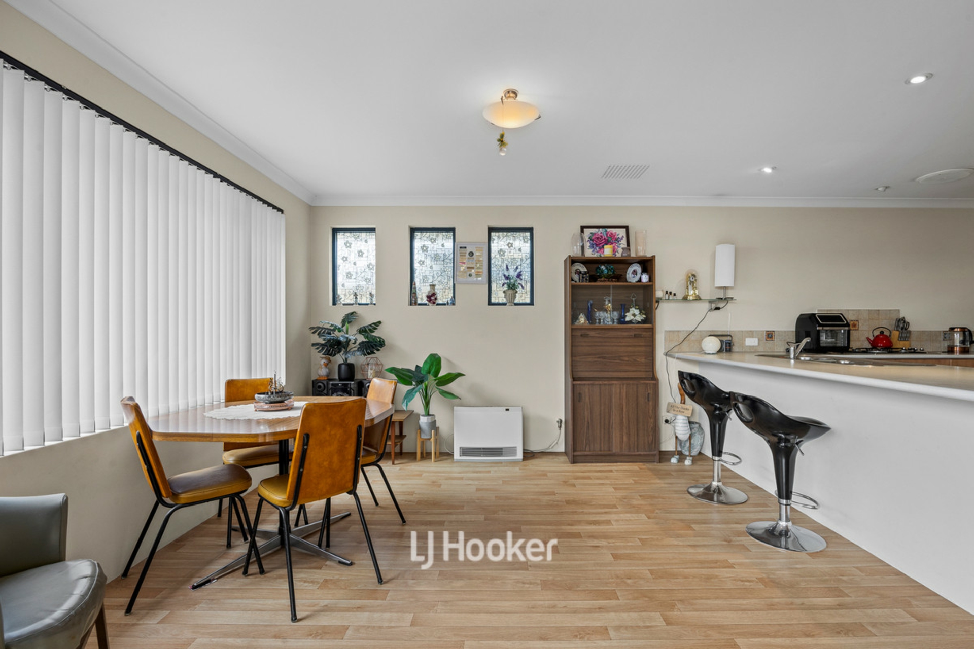 2E Wisbey Street — photo 9 of 27