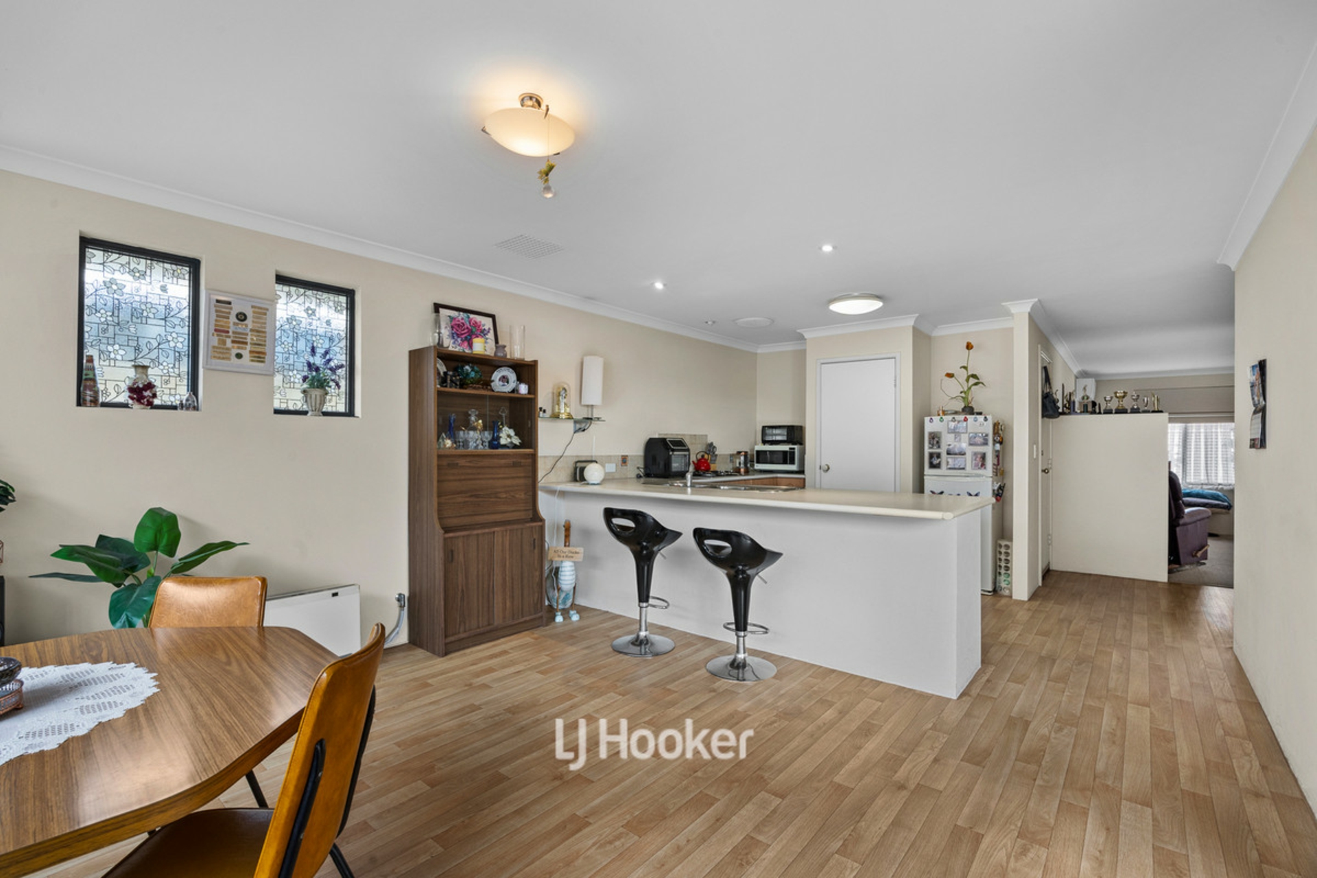 2E Wisbey Street — photo 10 of 27