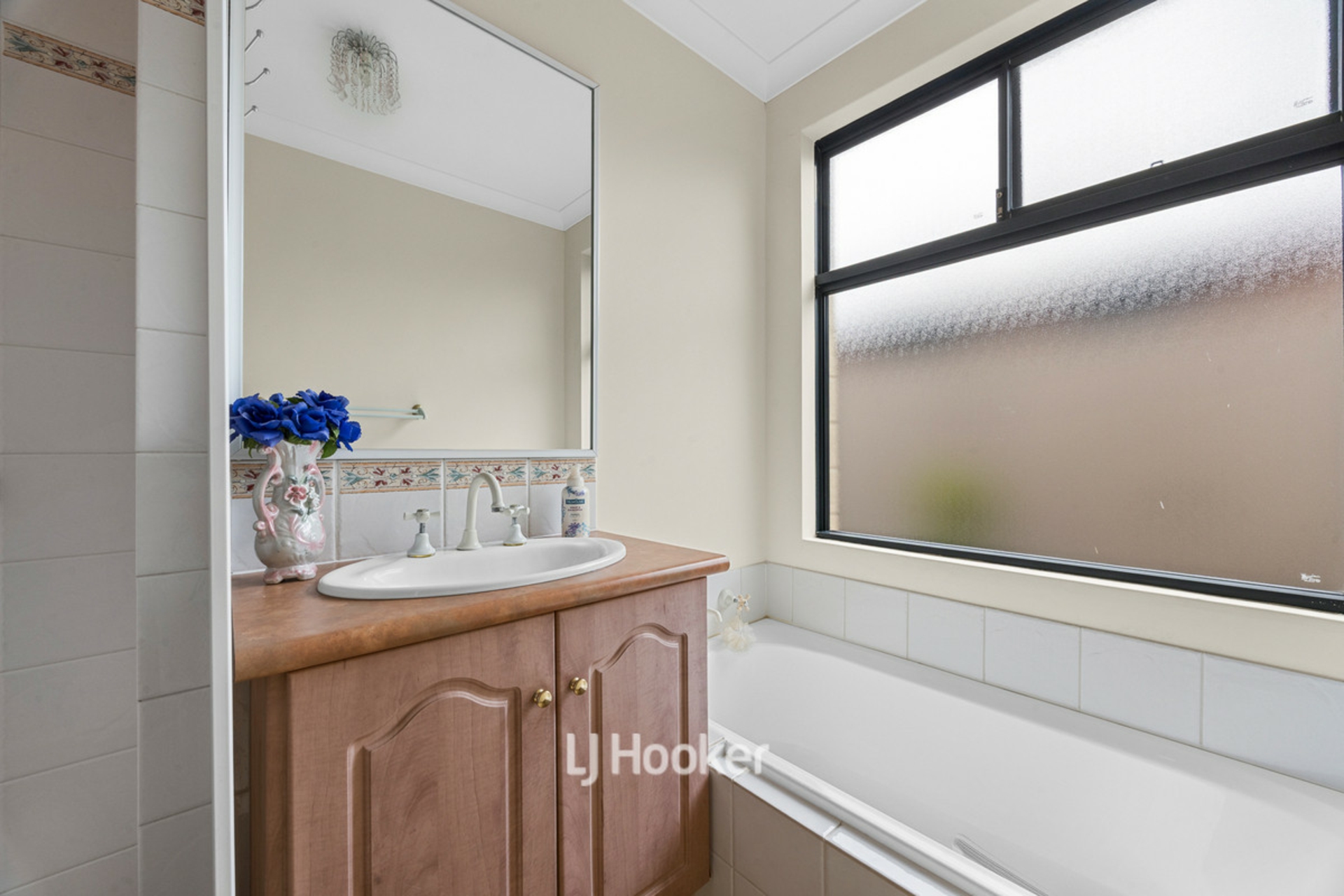 2E Wisbey Street — photo 19 of 27