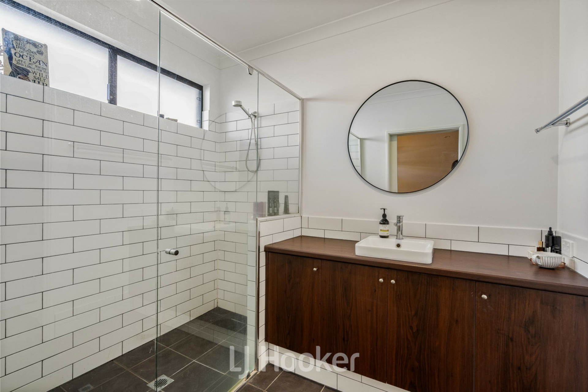42 Martingale Drive — photo 13 of 25