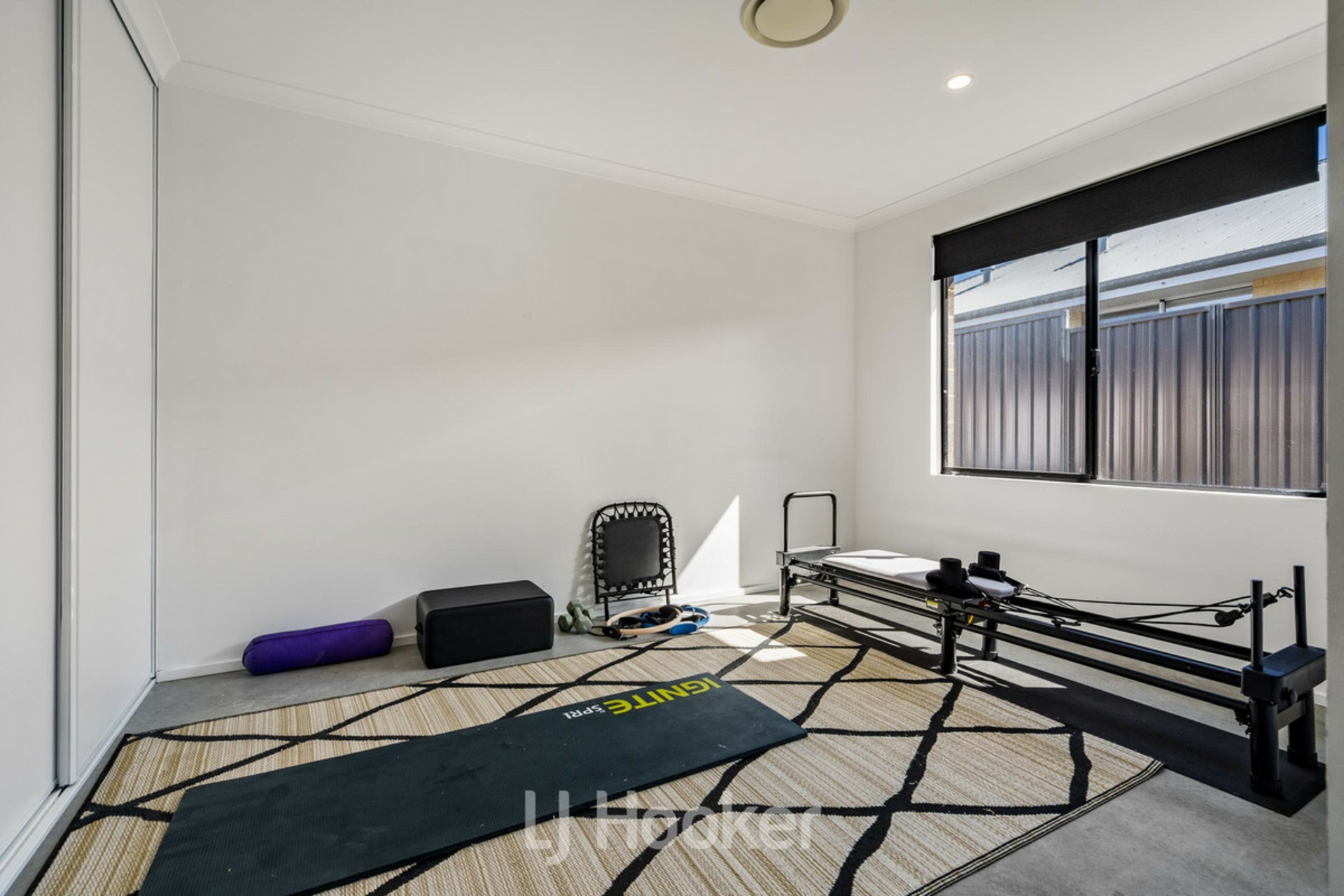 42 Martingale Drive — photo 15 of 25