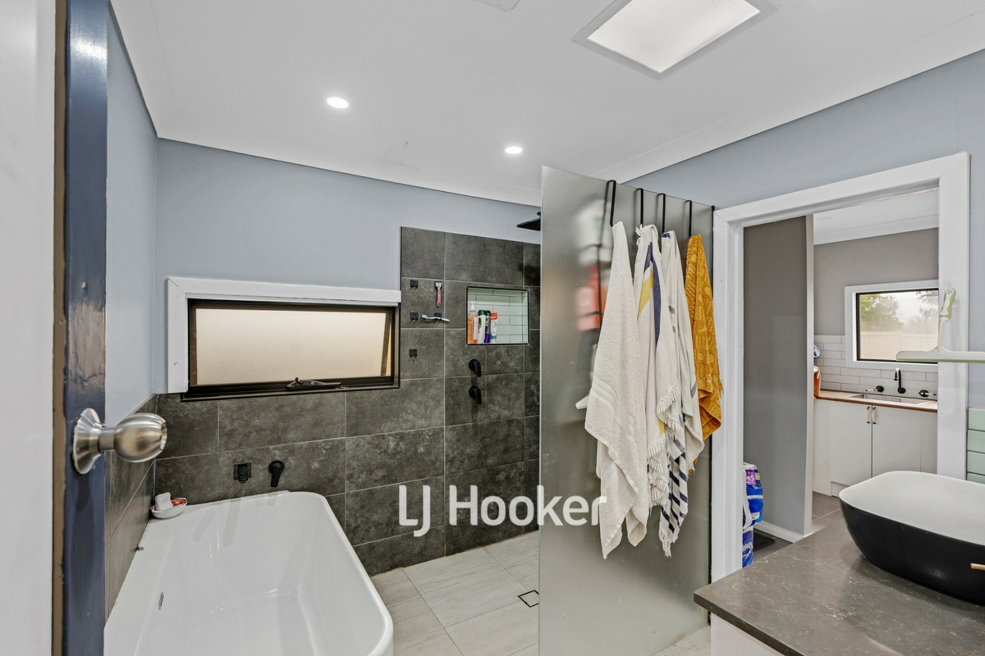 174 Steere Street North, Collie — photo 11 of 22