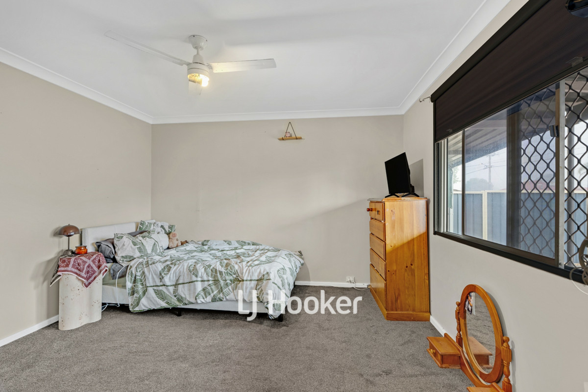 174 Steere Street North, Collie — photo 13 of 22